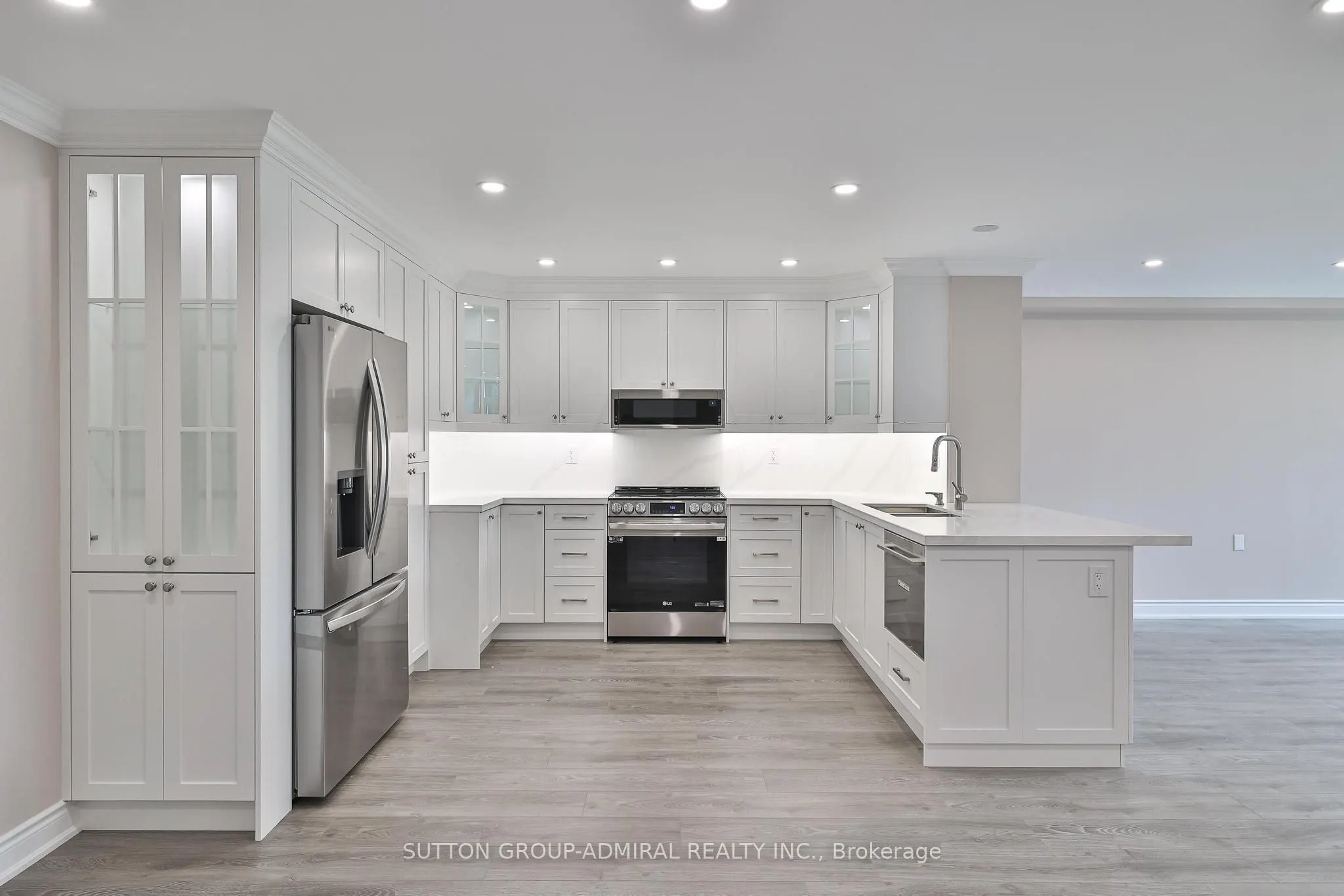 90 Fisherville Road, #104
