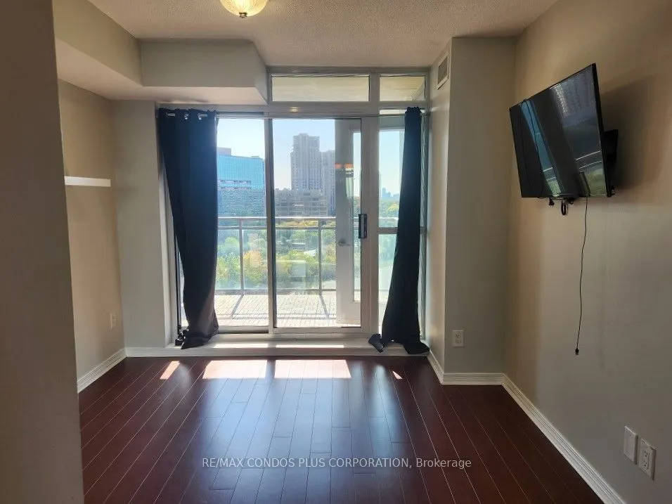 120 Dallimore Circle, #714