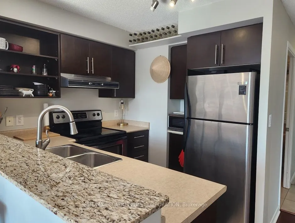 120 Dallimore Circle, #714