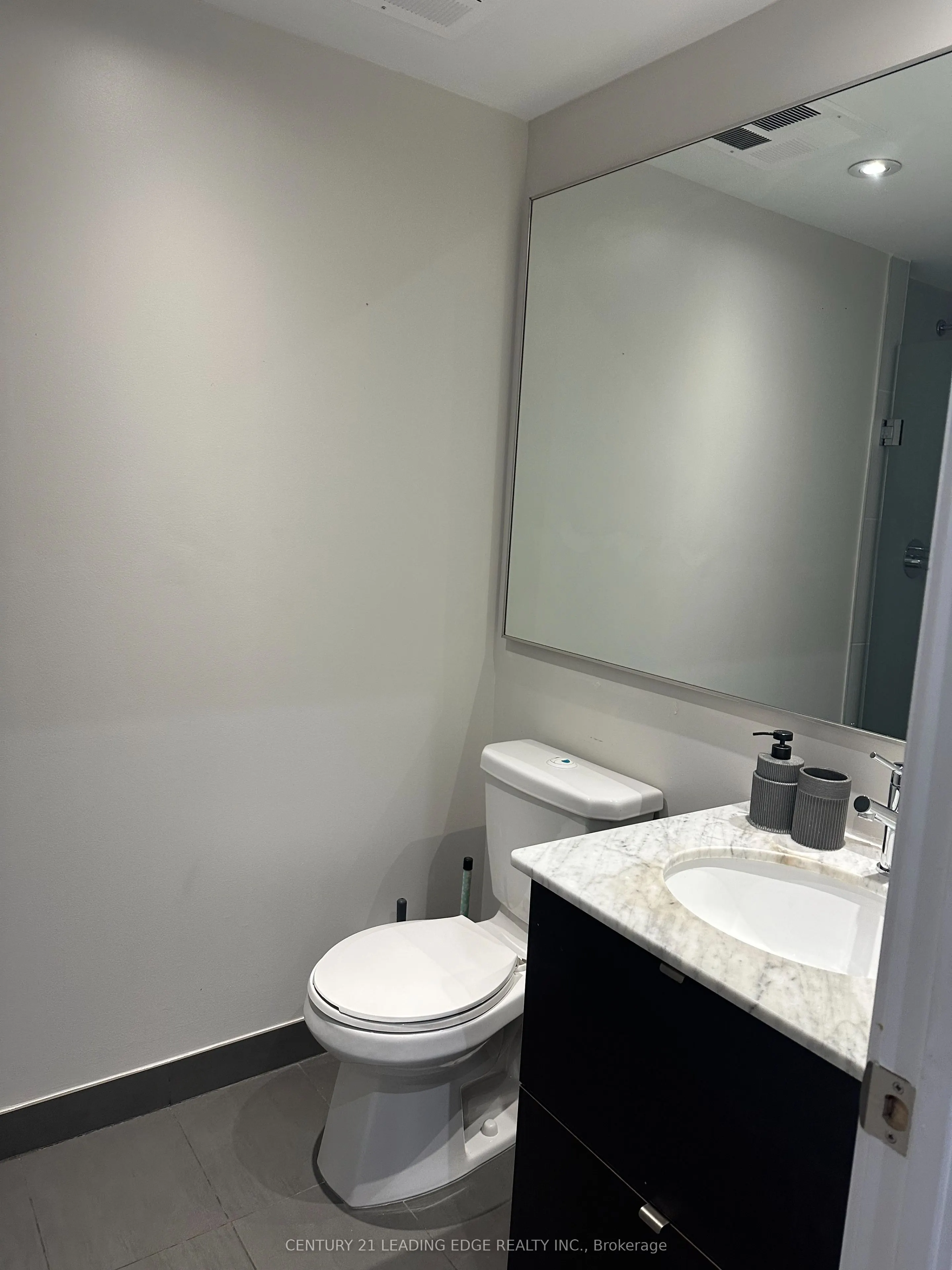 170 Fort York Boulevard, #2705