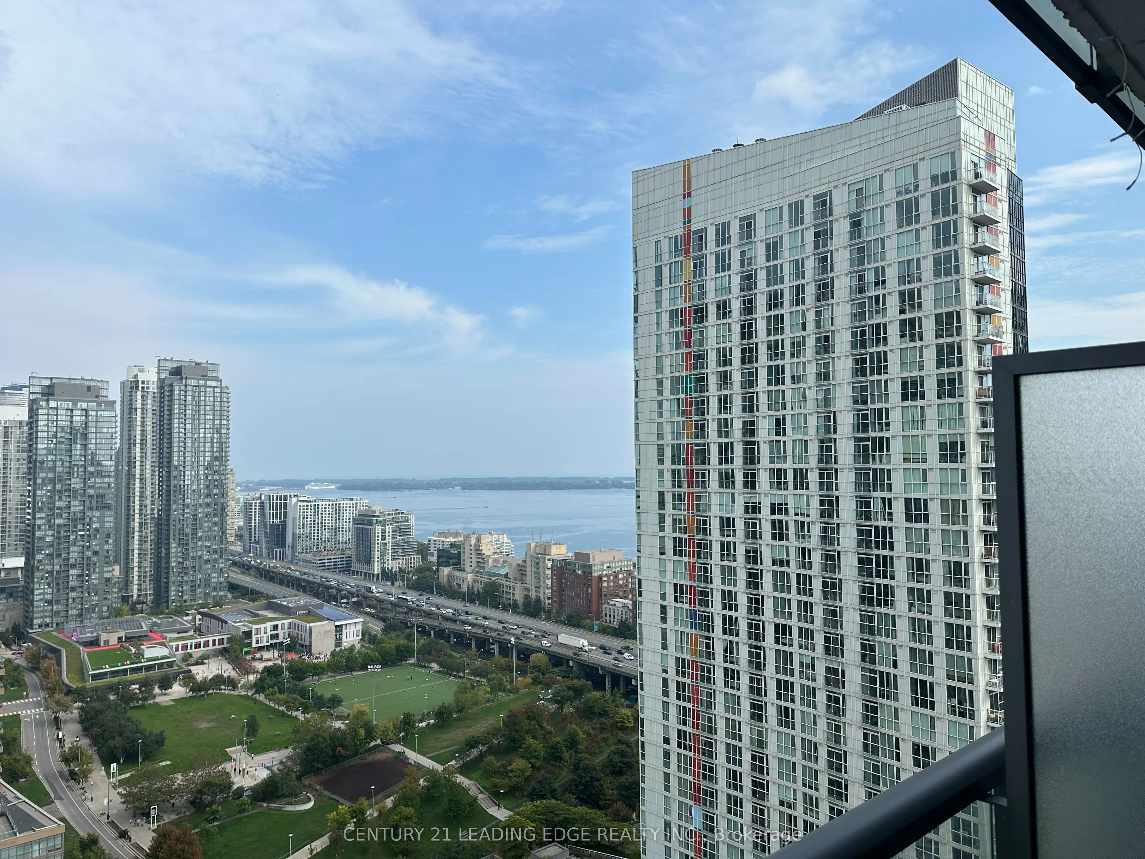 170 Fort York Boulevard, #2705