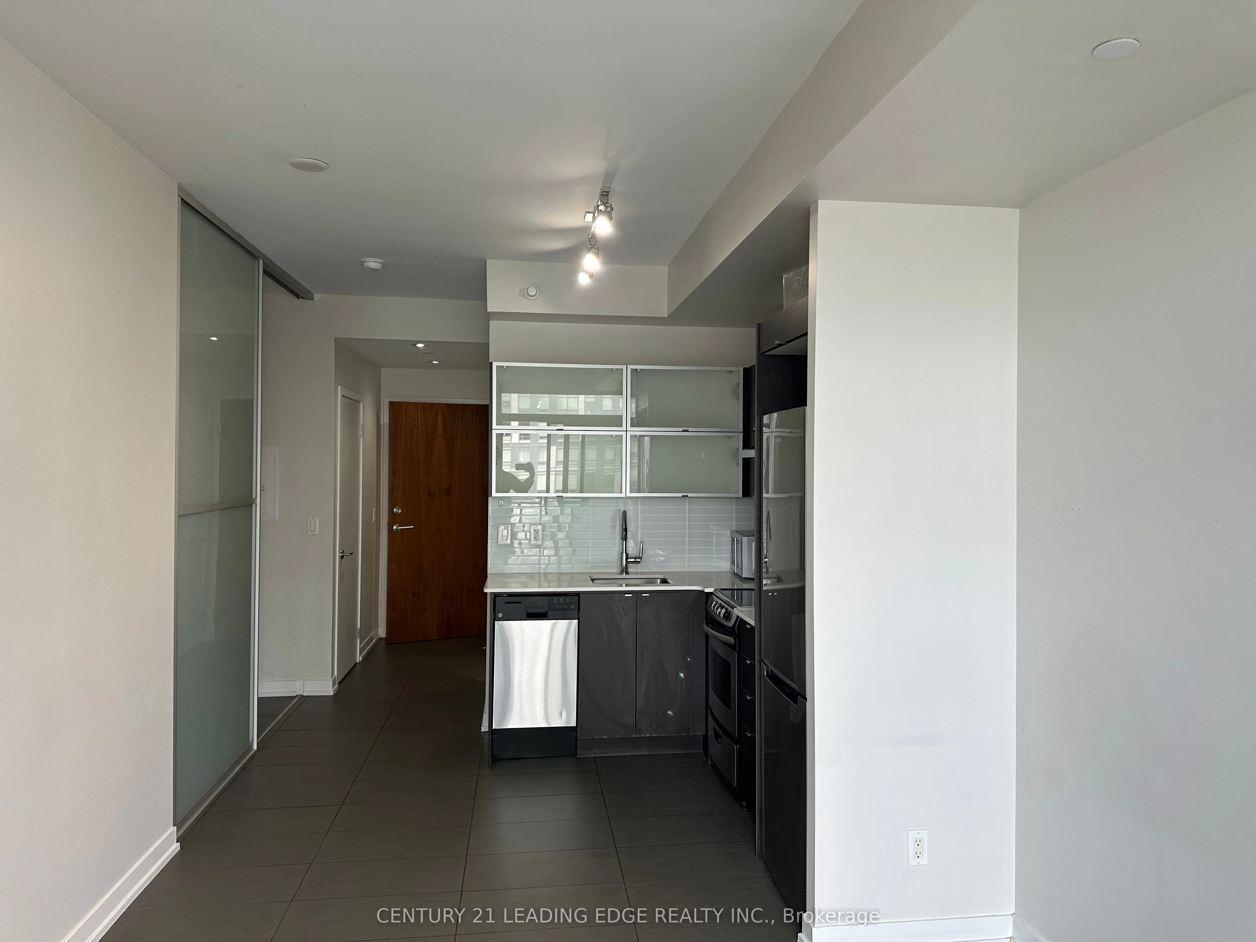 170 Fort York Boulevard, #2705
