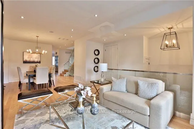 212 Glenforest Road