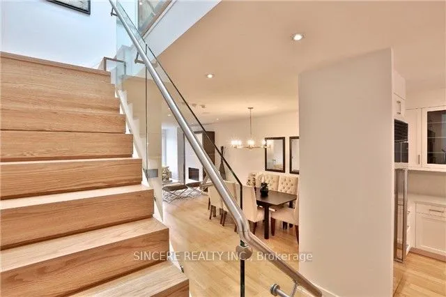 212 Glenforest Road