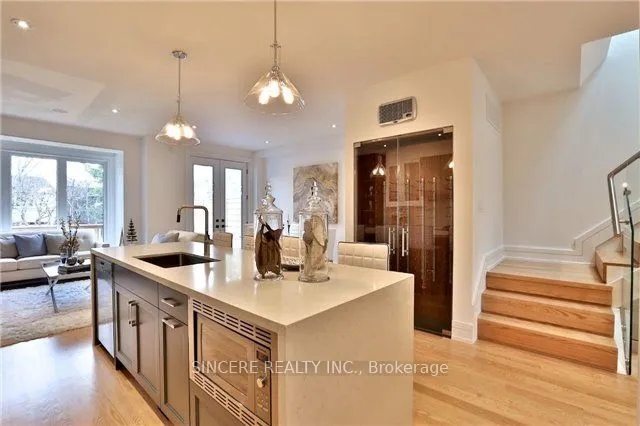 212 Glenforest Road