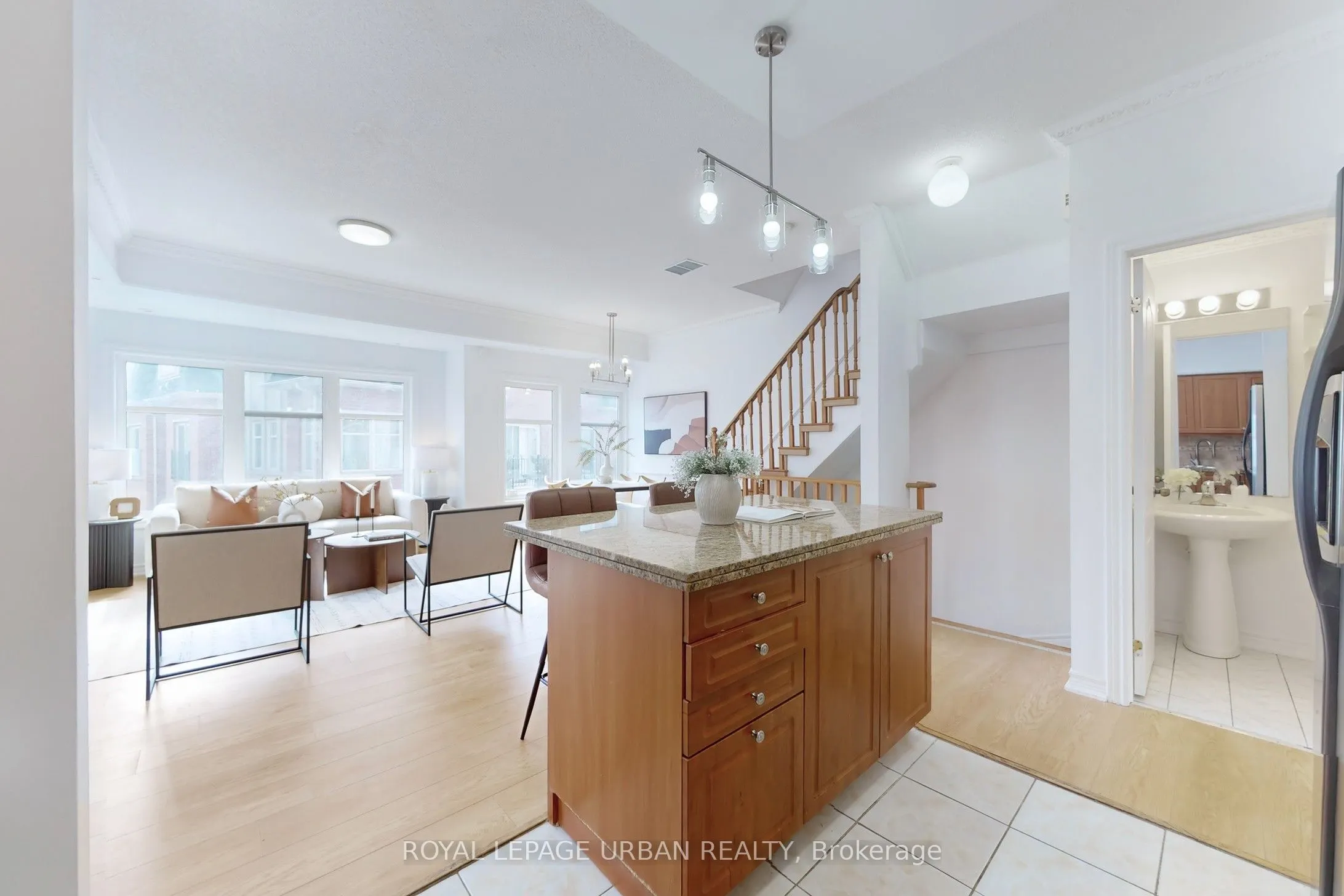 1837 Eglinton Avenue E, #235