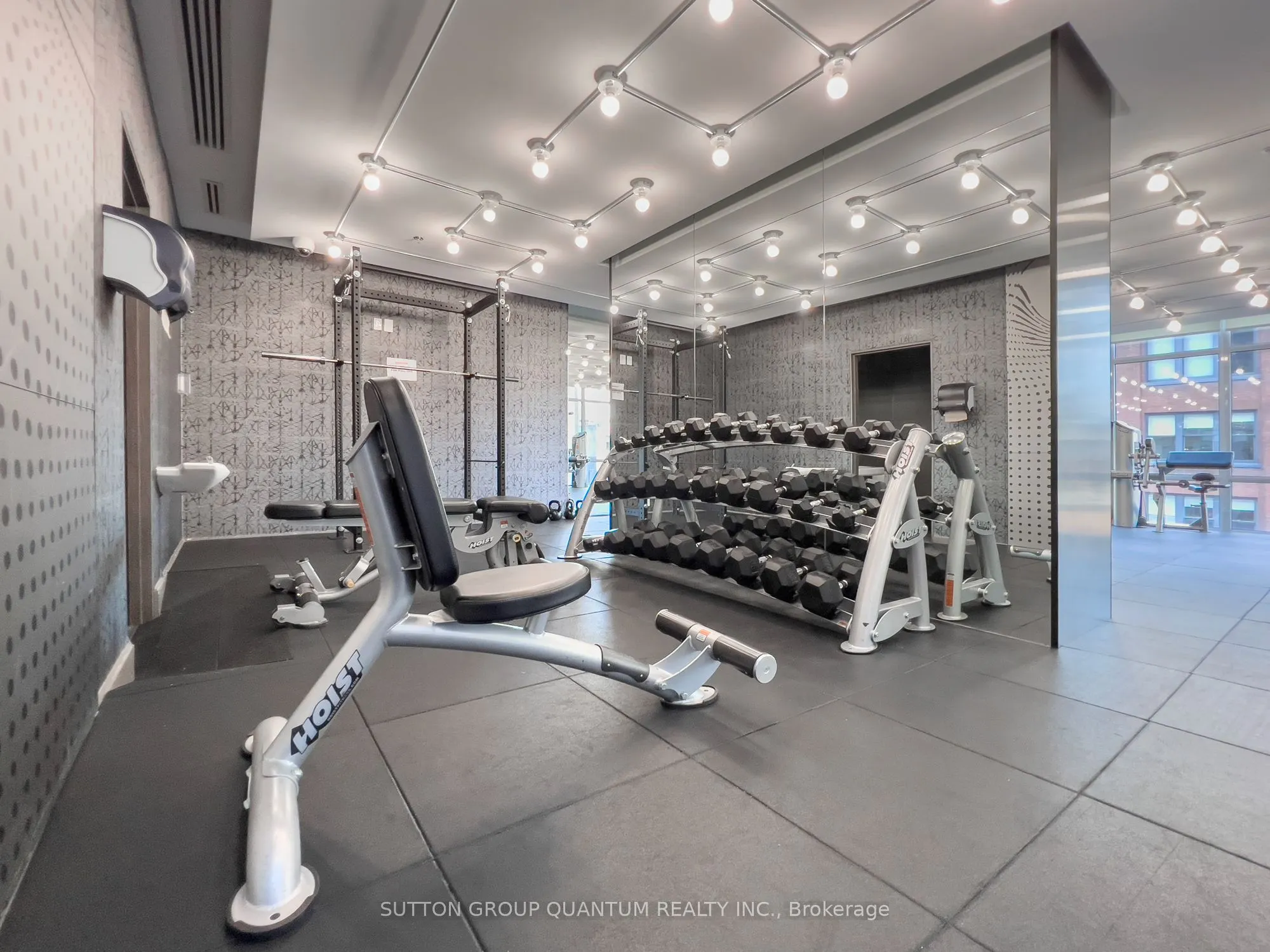 30 Nelson Street, #1705