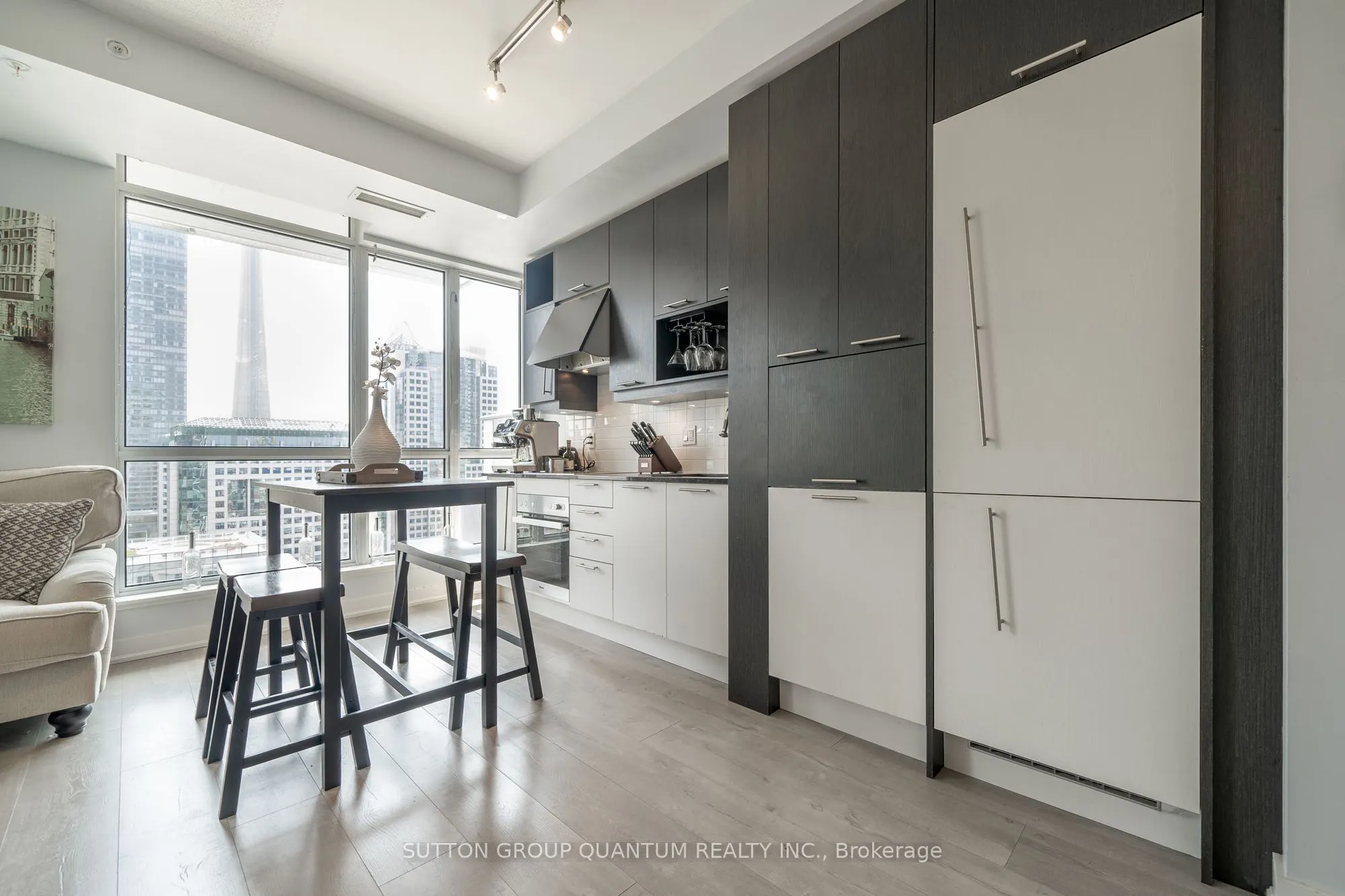 30 Nelson Street, #1705