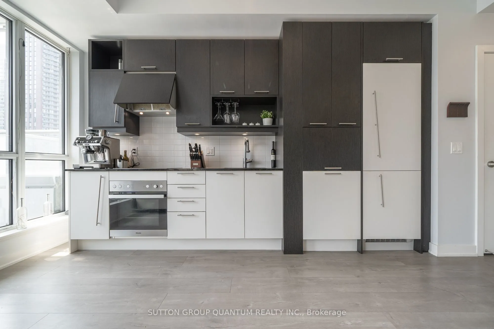 30 Nelson Street, #1705