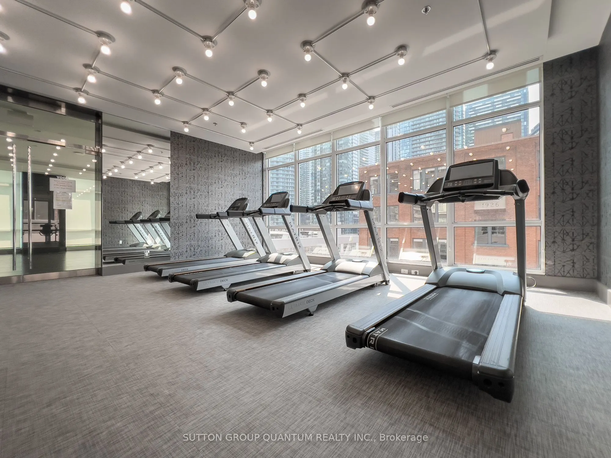 30 Nelson Street, #1705