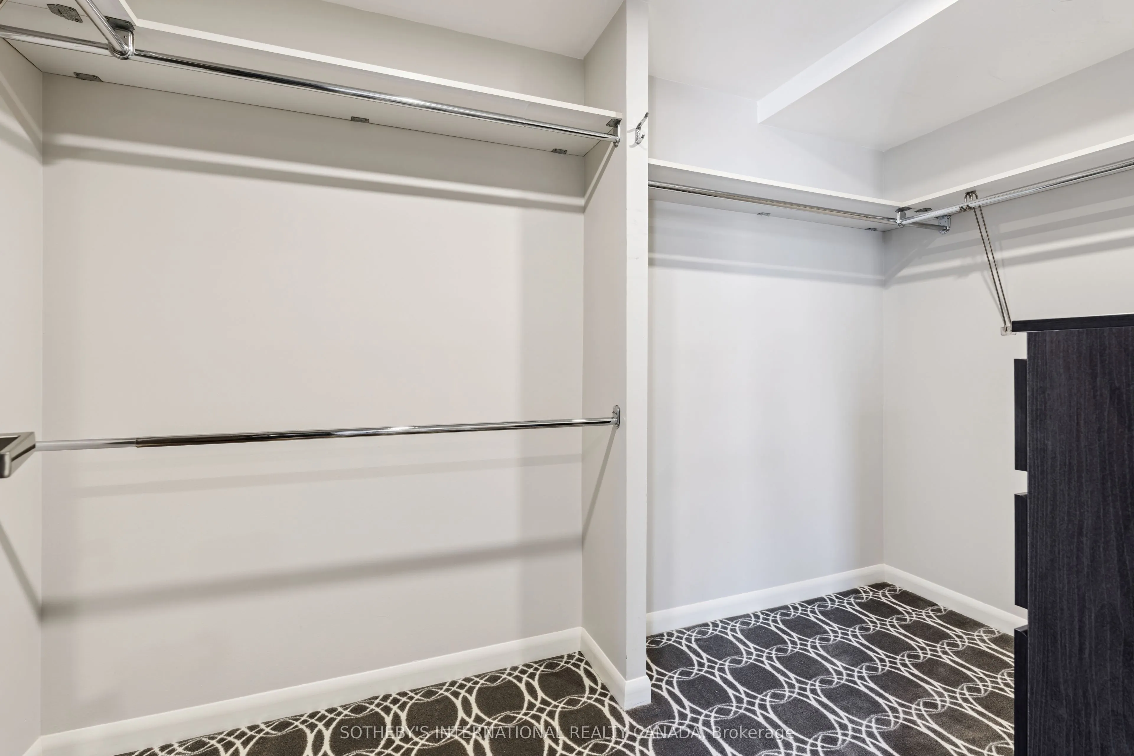 1166 Bay Street, #1205
