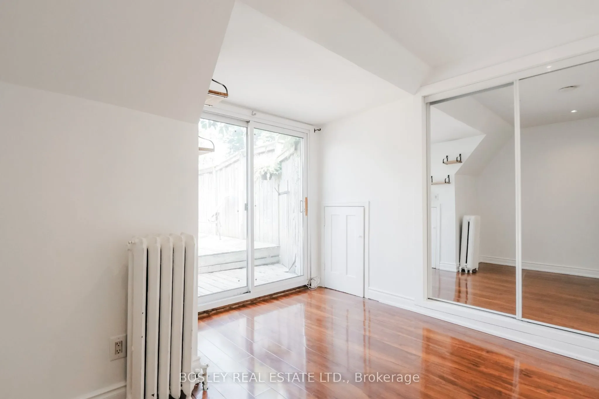 123 Seaton Street