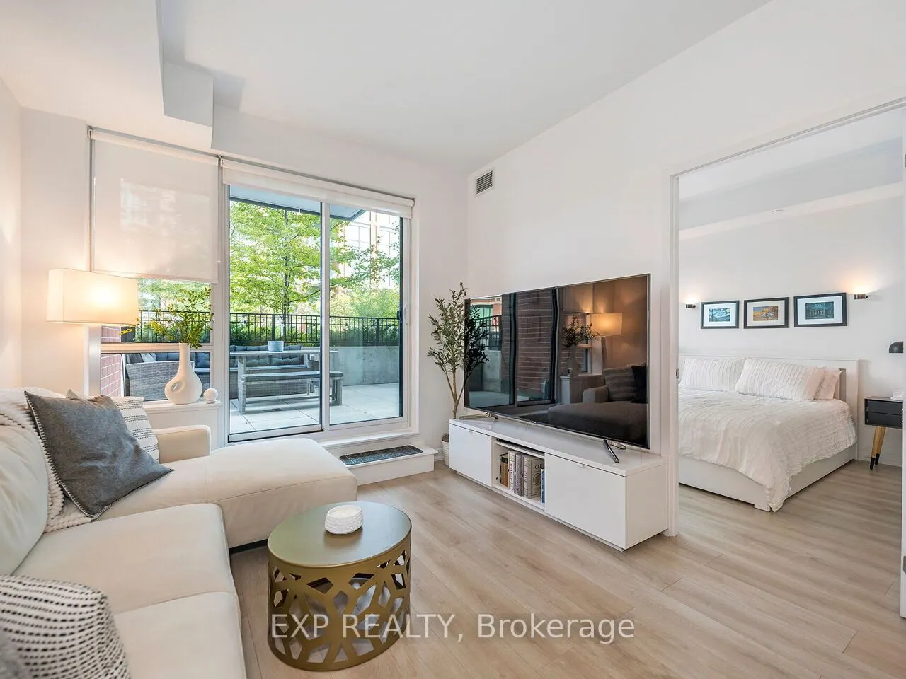 31 Tippett Road, #736