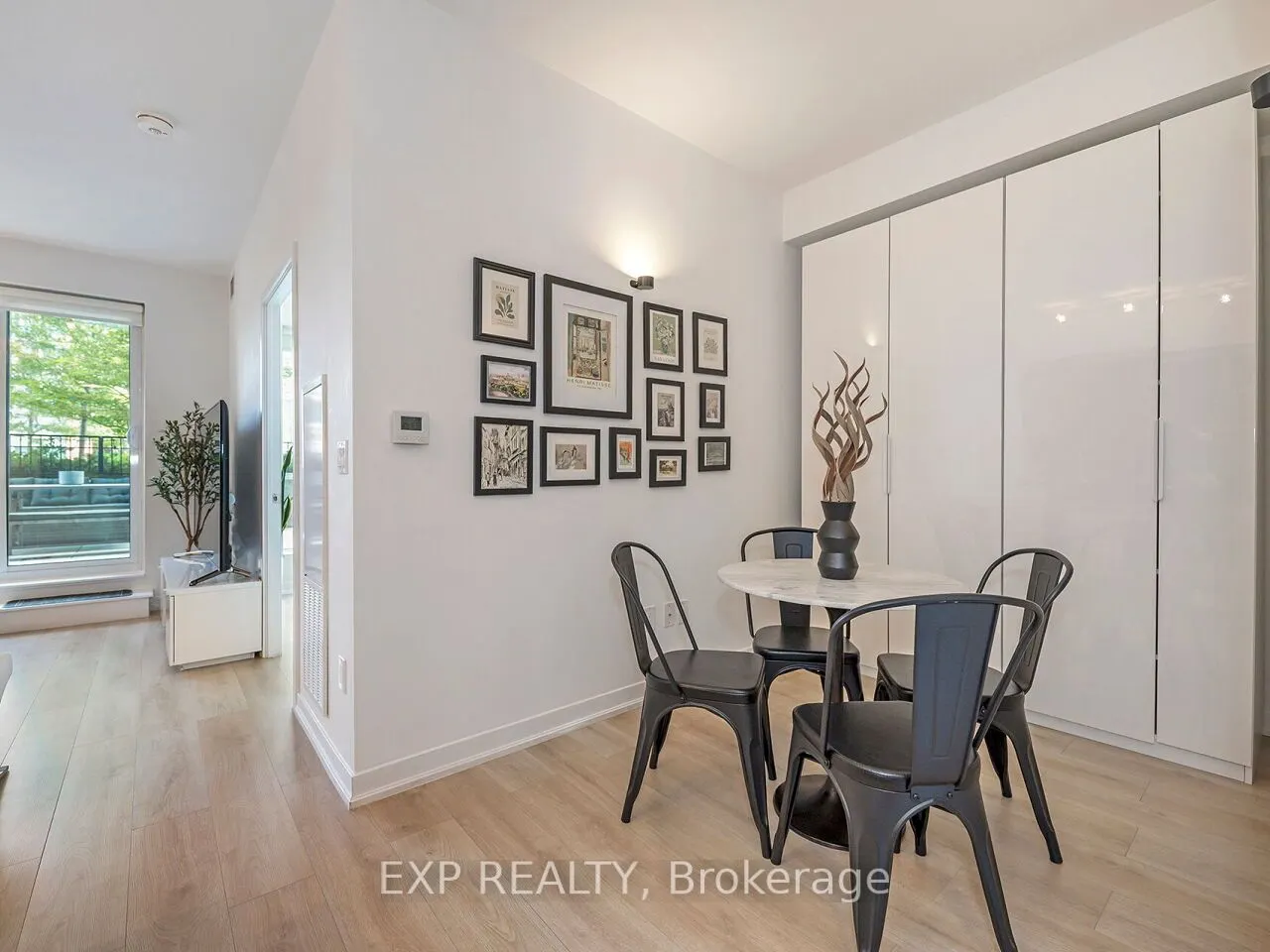 31 Tippett Road, #736