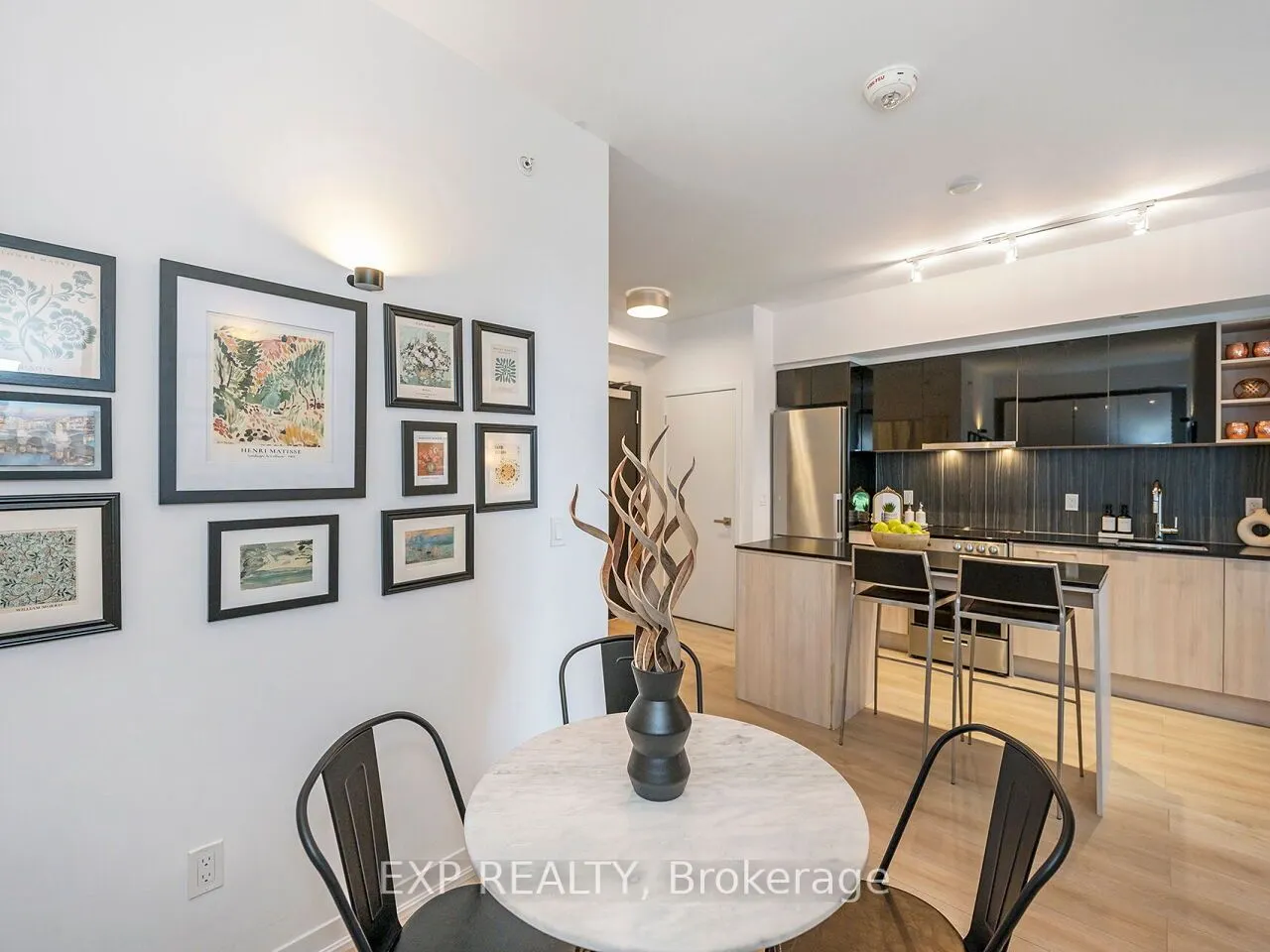 31 Tippett Road, #736