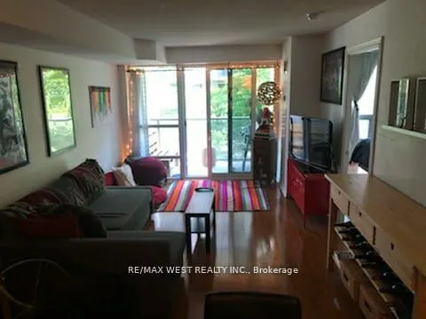 763 Bay Street, #408