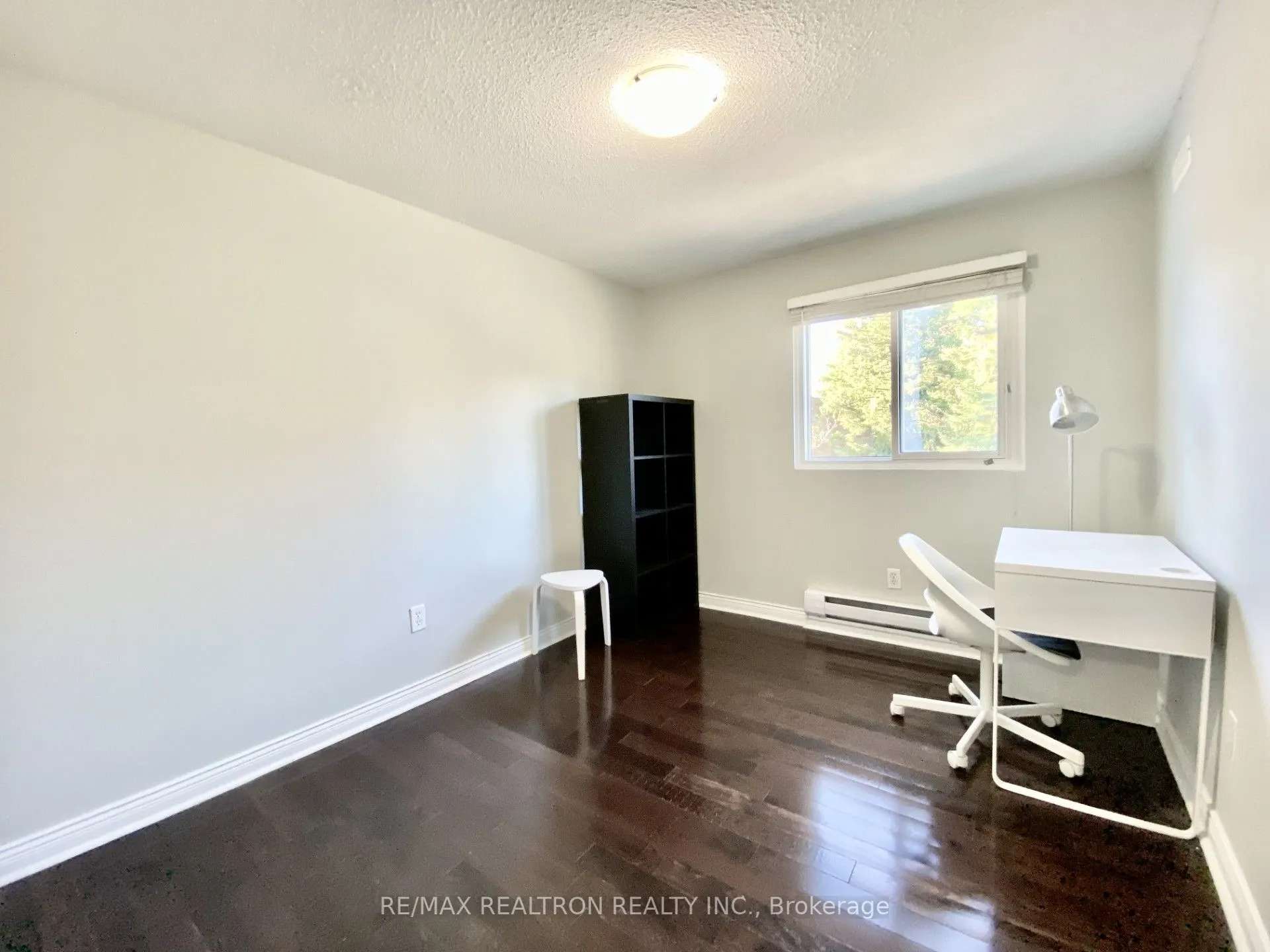7 Jenny Wren Way, #20