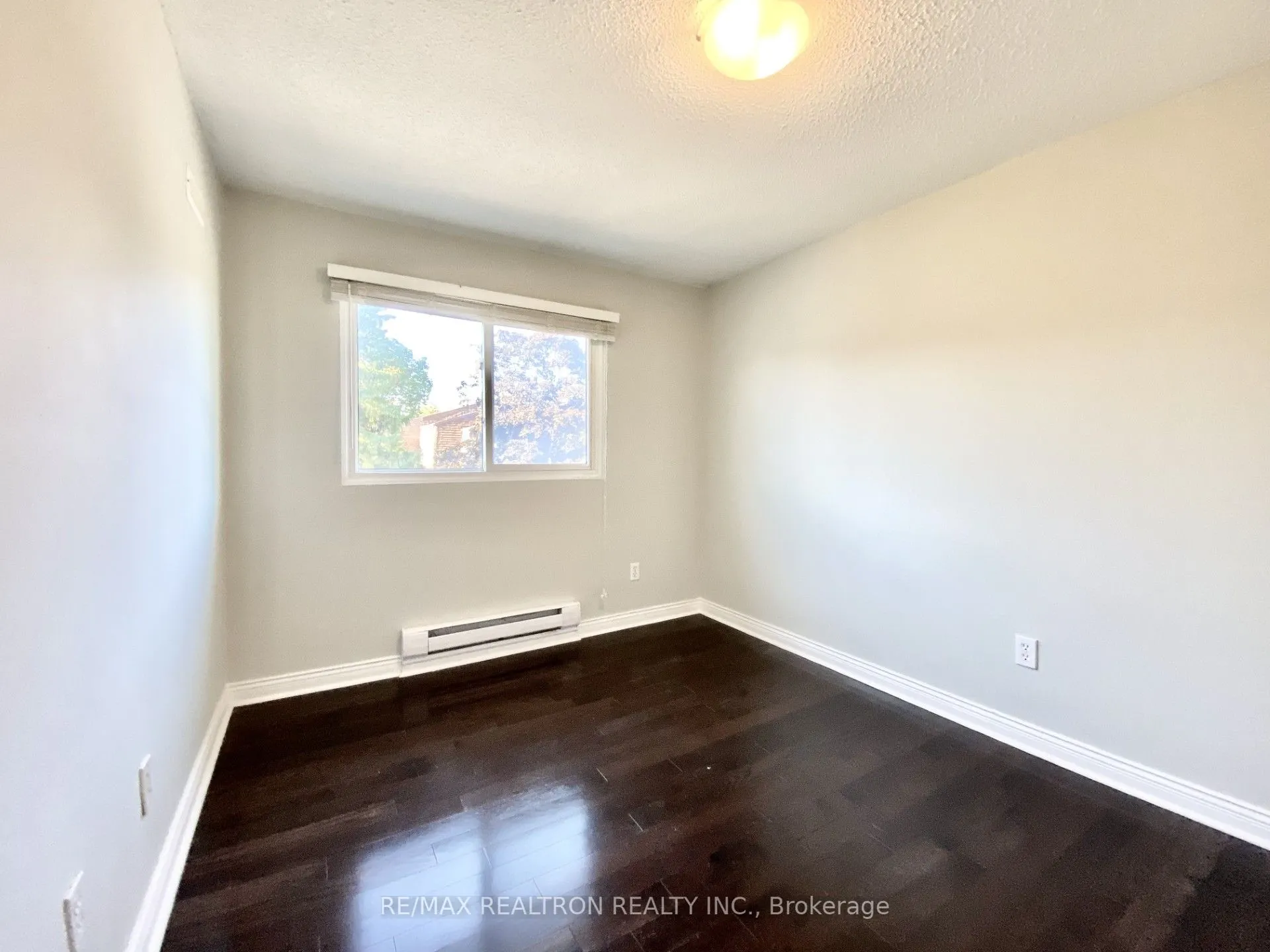 7 Jenny Wren Way, #20