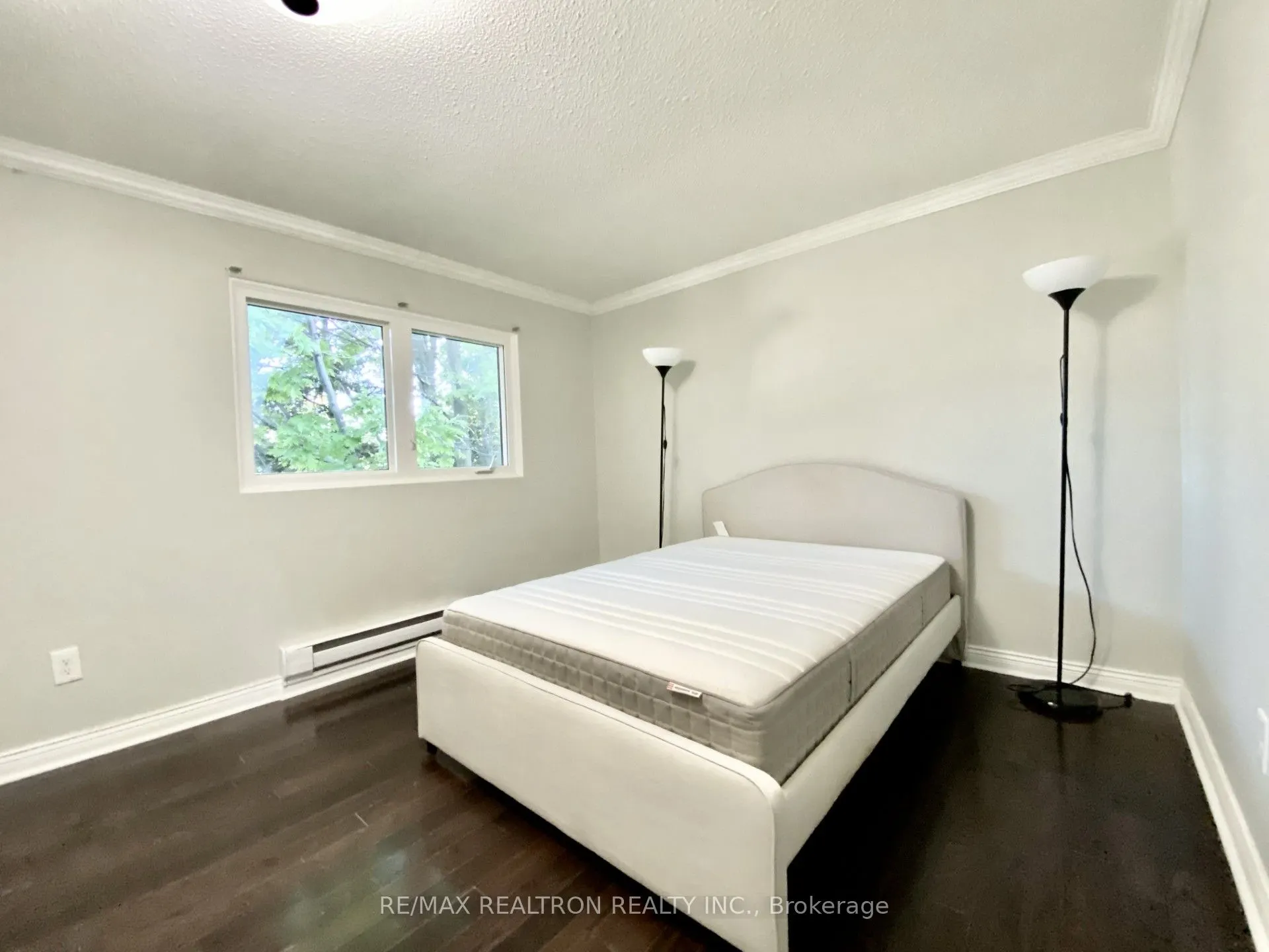 7 Jenny Wren Way, #20