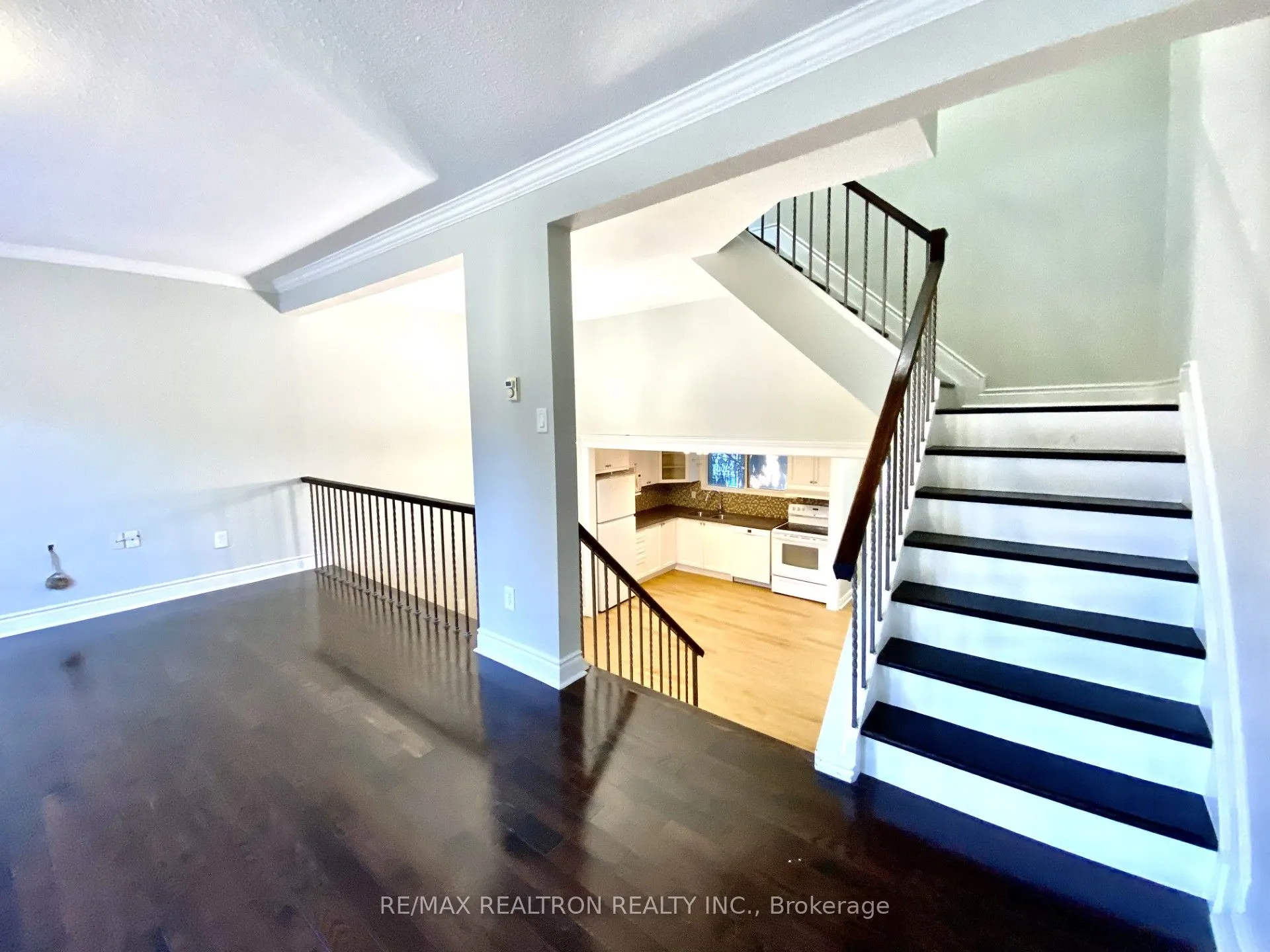 7 Jenny Wren Way, #20