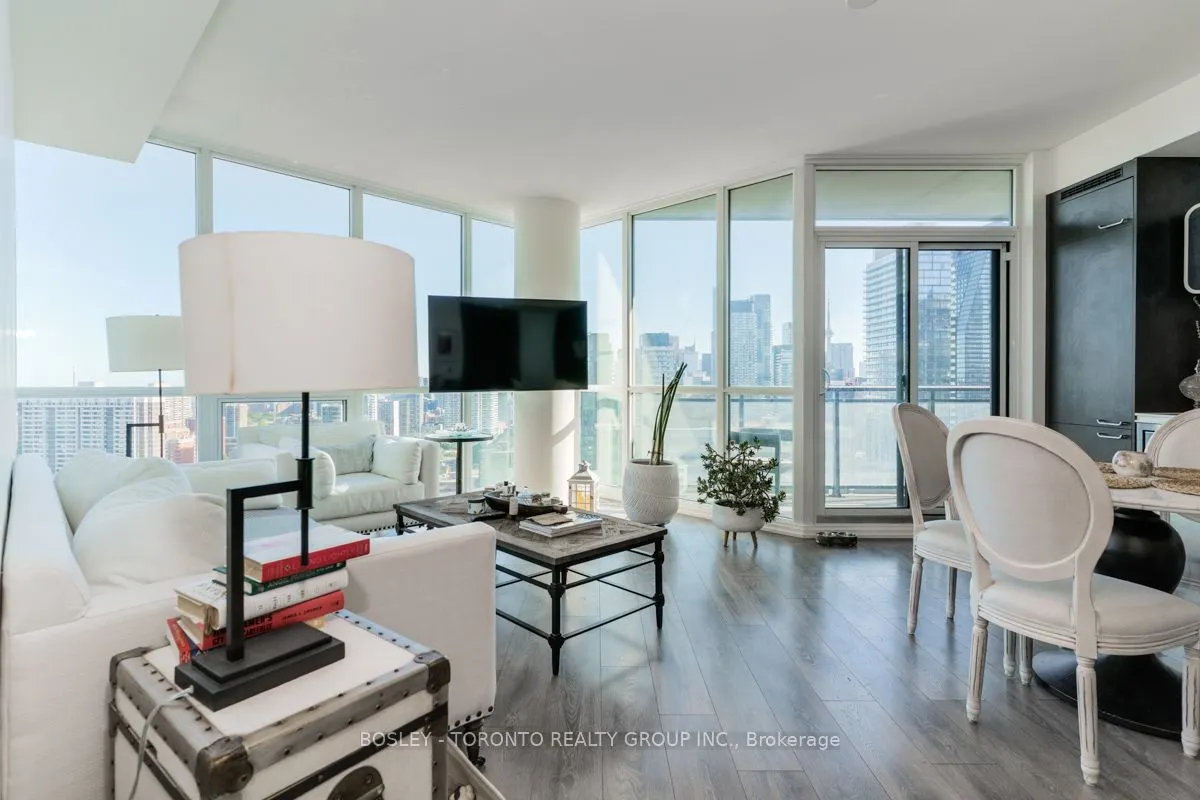 45 Charles Street E, #3115
