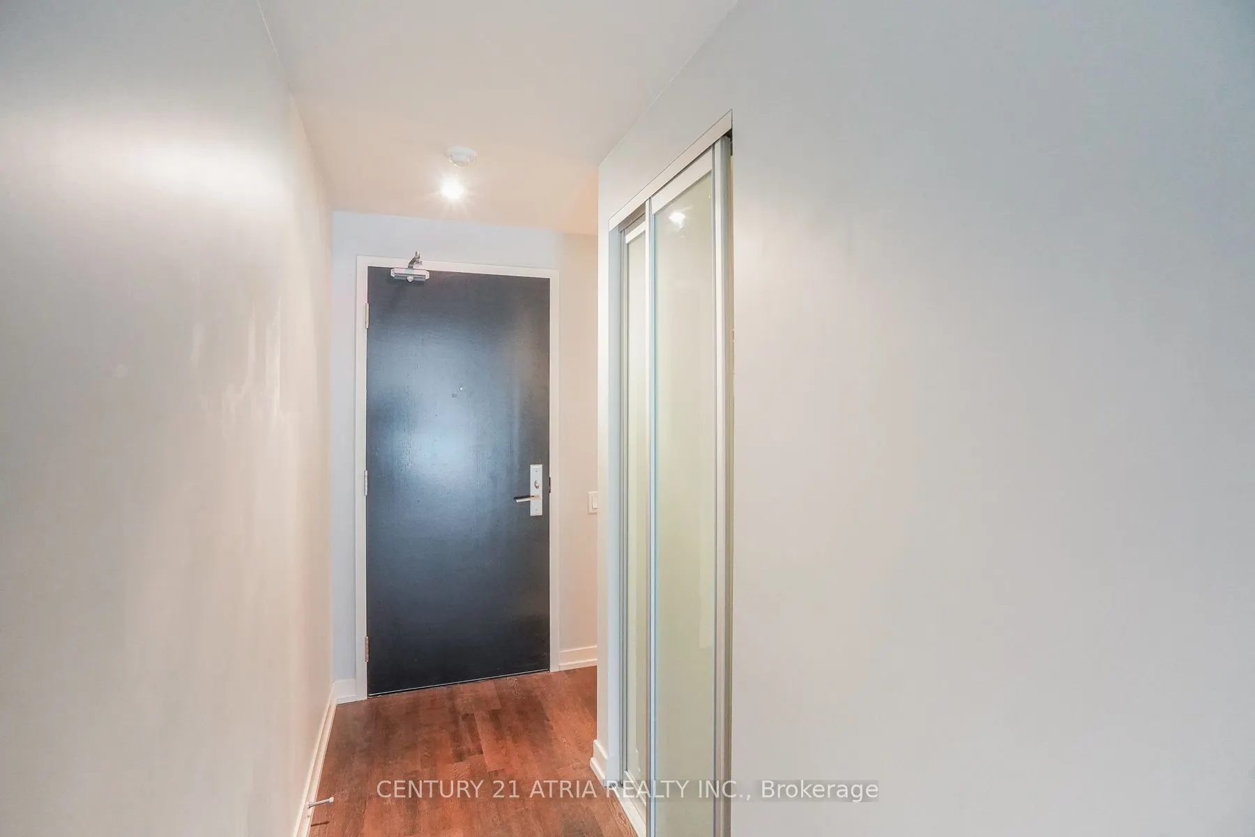 650 King Street W, #311