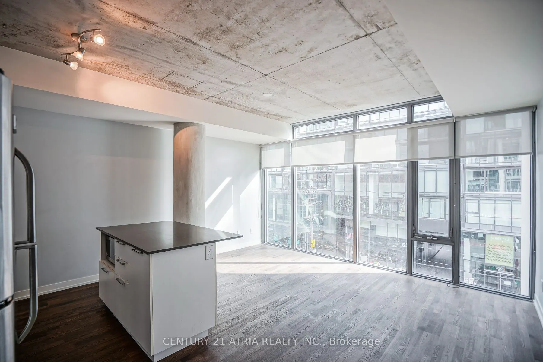 650 King Street W, #311