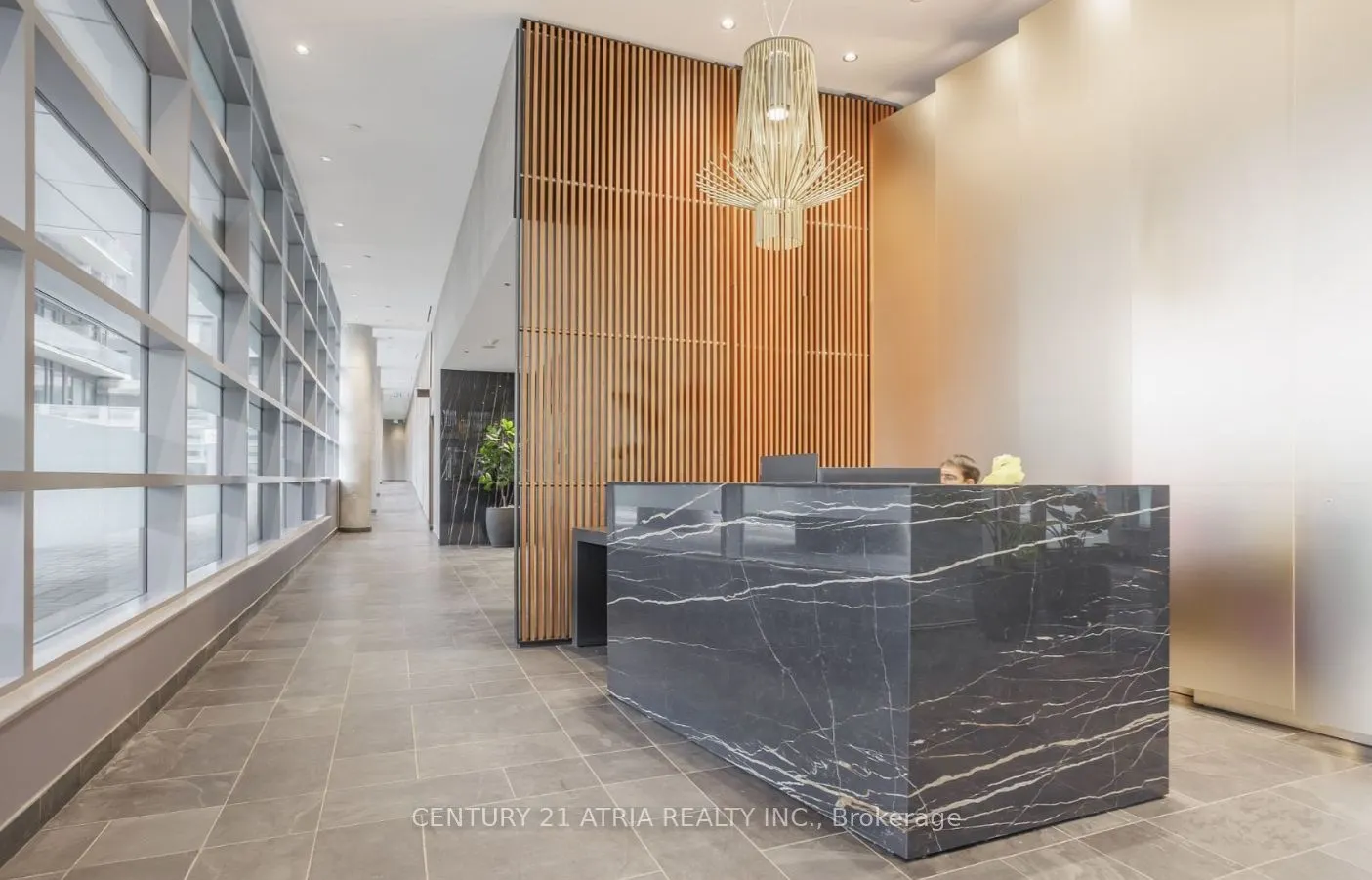 650 King Street W, #311