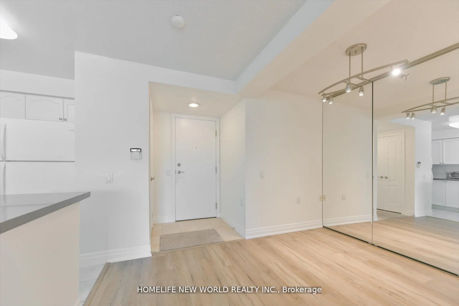 21 Hillcrest Avenue, #607
