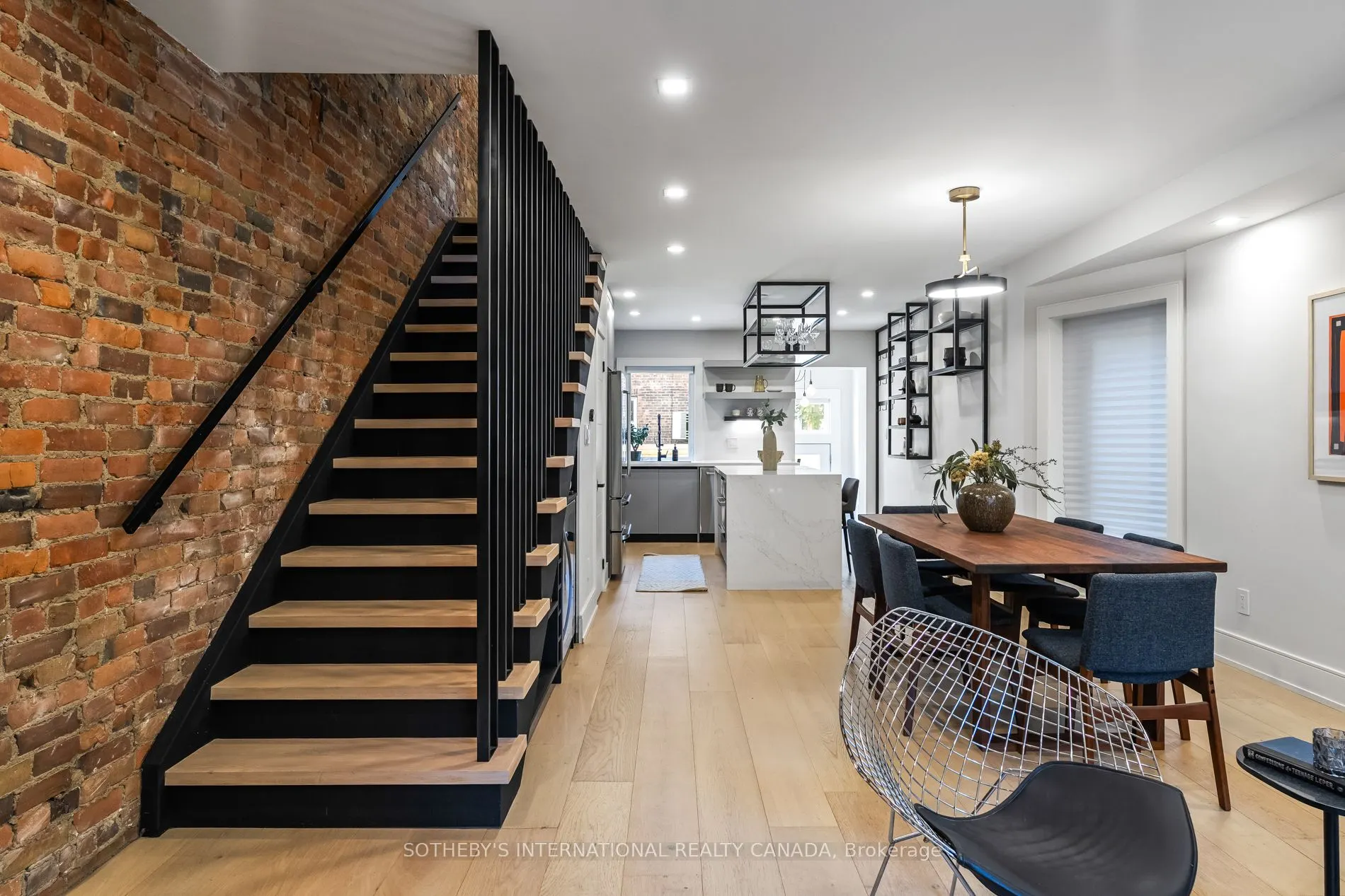 7 Beatrice Street