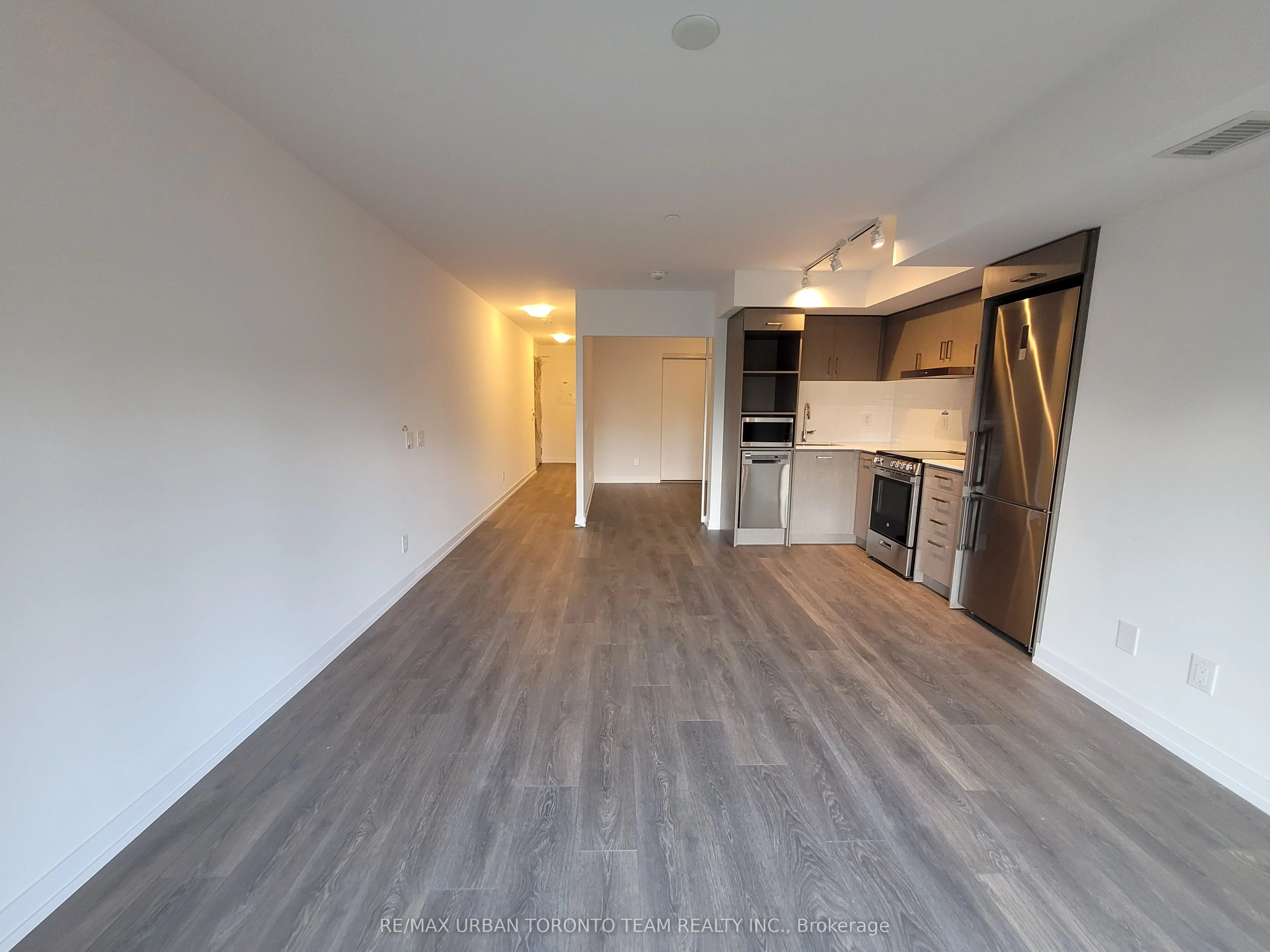 219 Dundas Street E, #1101