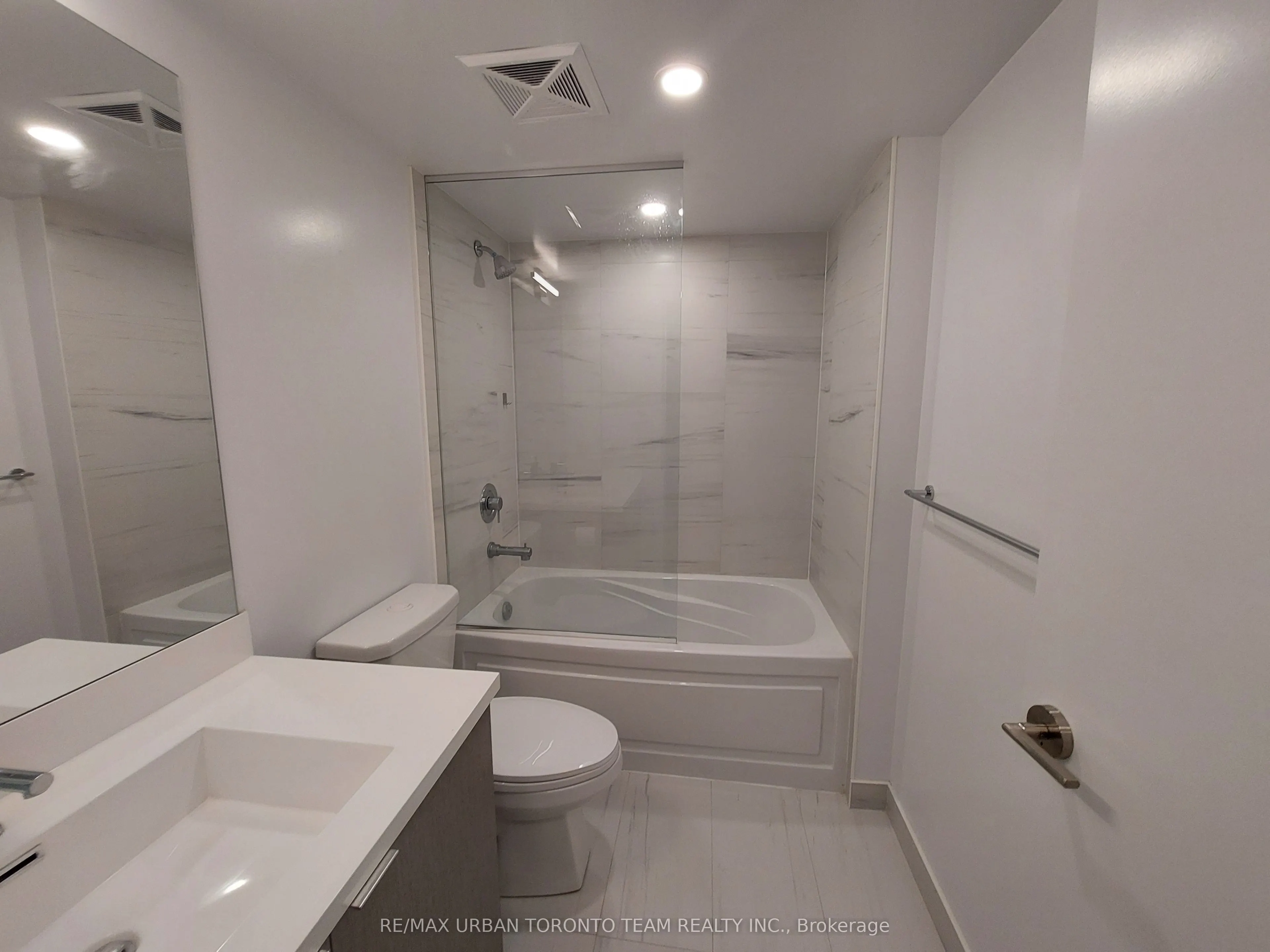 219 Dundas Street E, #1101