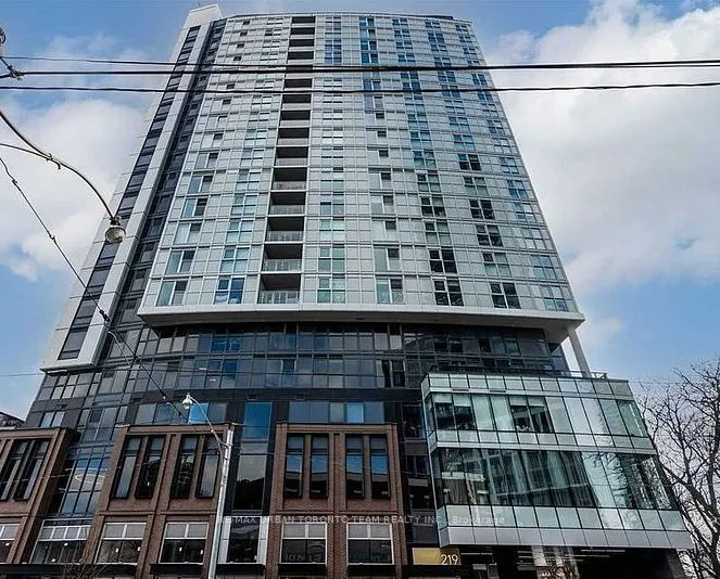 219 Dundas Street E, #1101