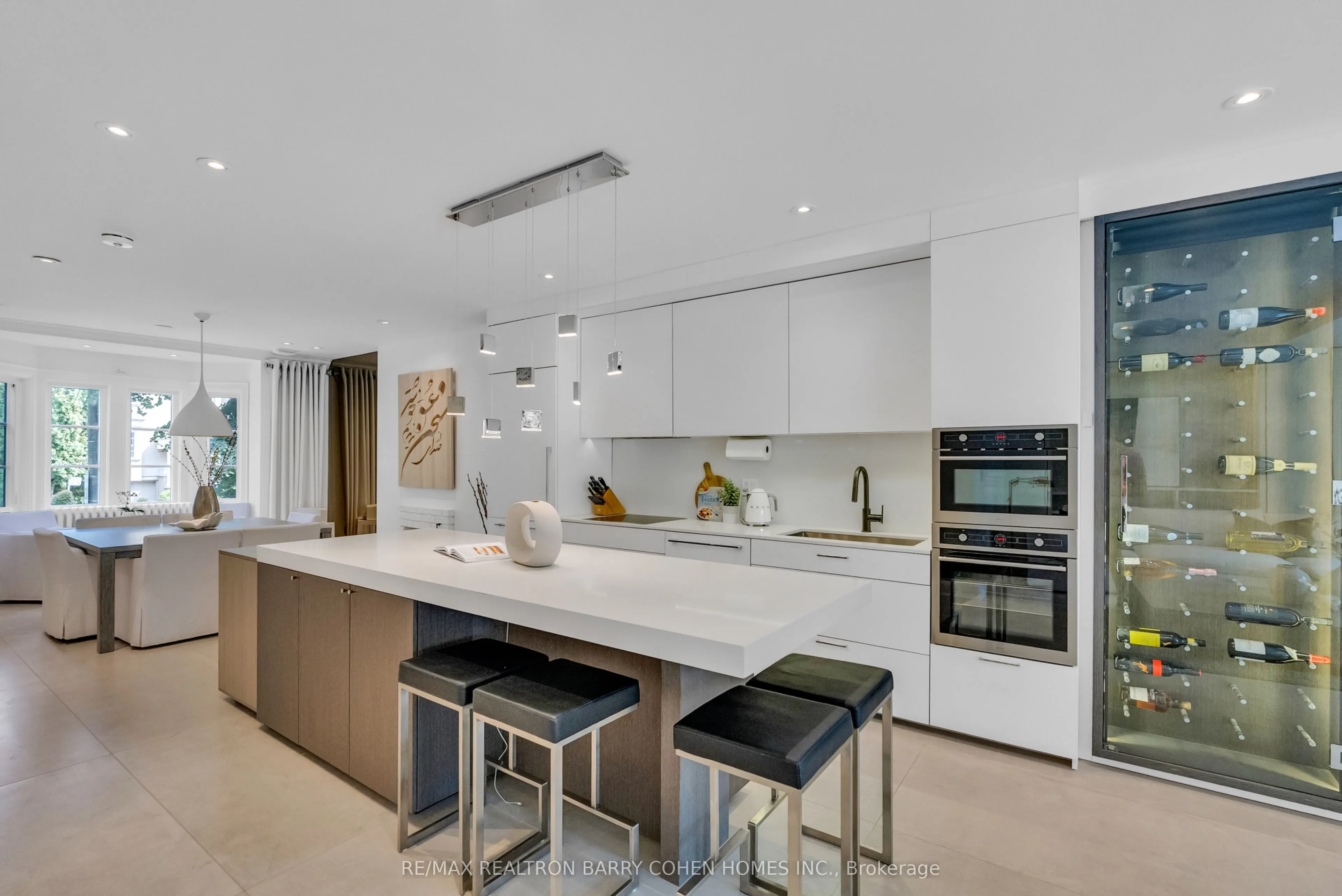 18 Astley Avenue