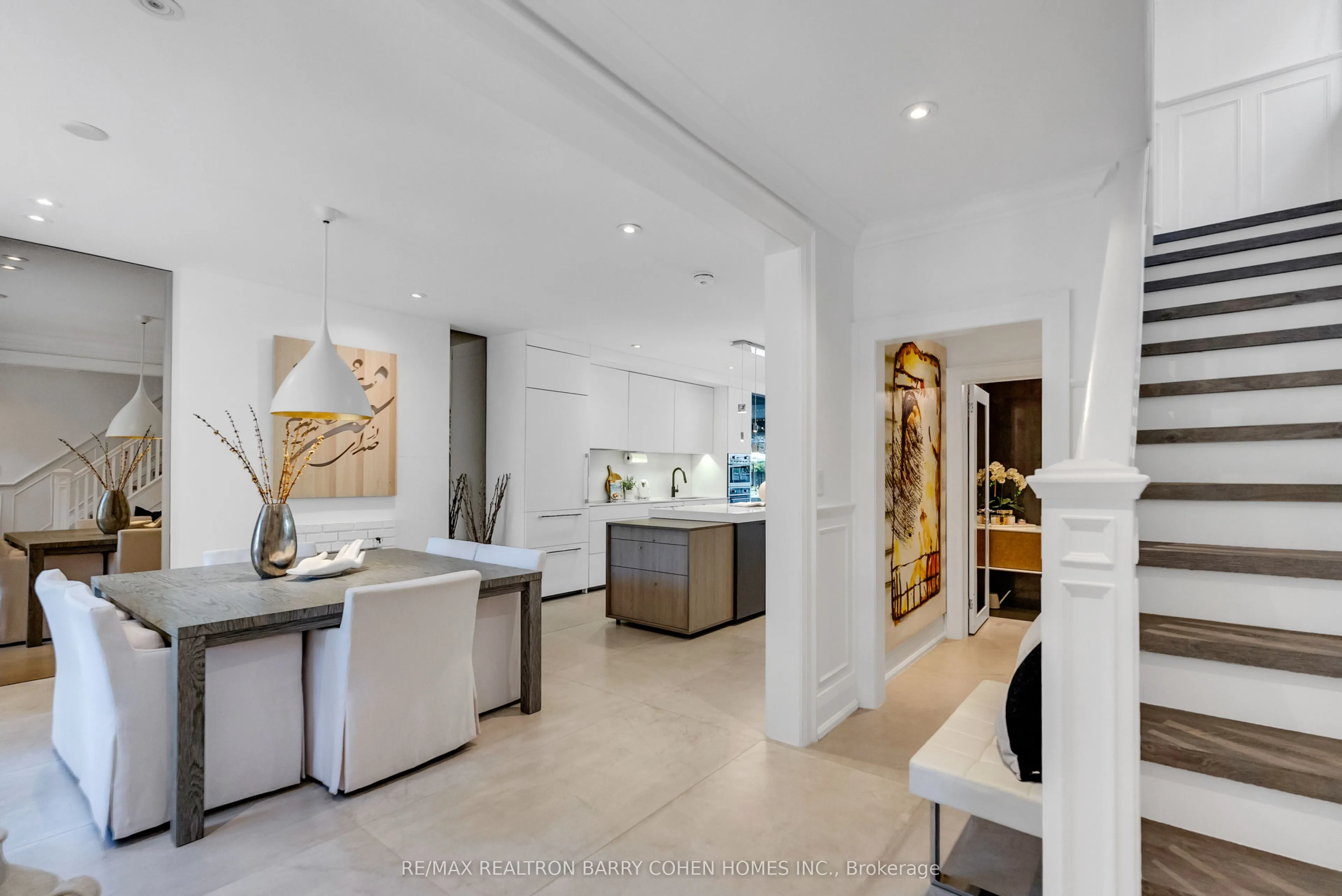 18 Astley Avenue