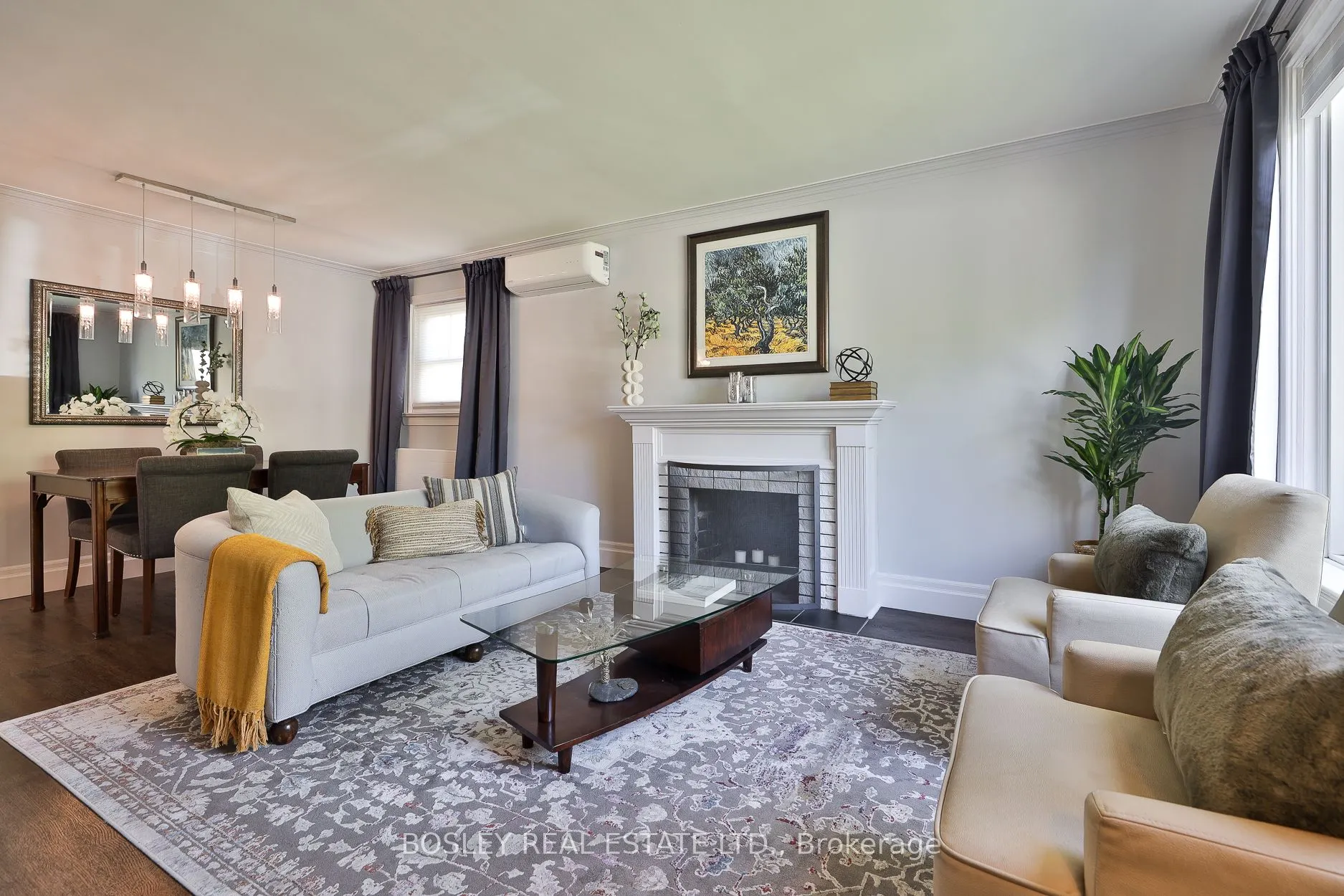583 Broadway Avenue