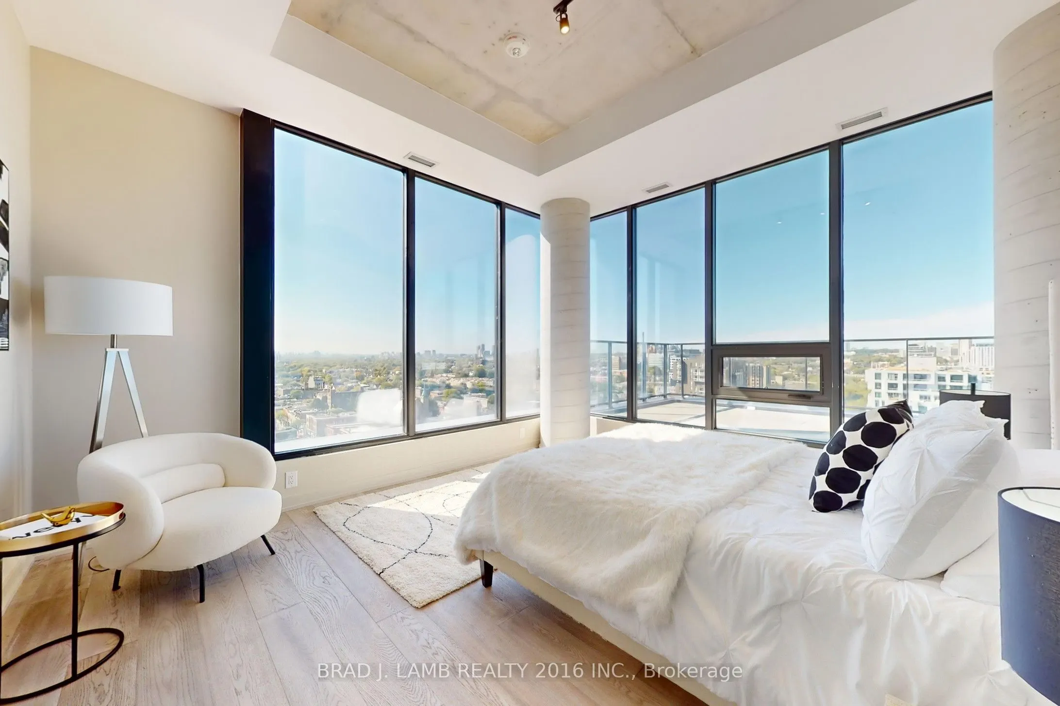 458 Richmond Street W, #1701