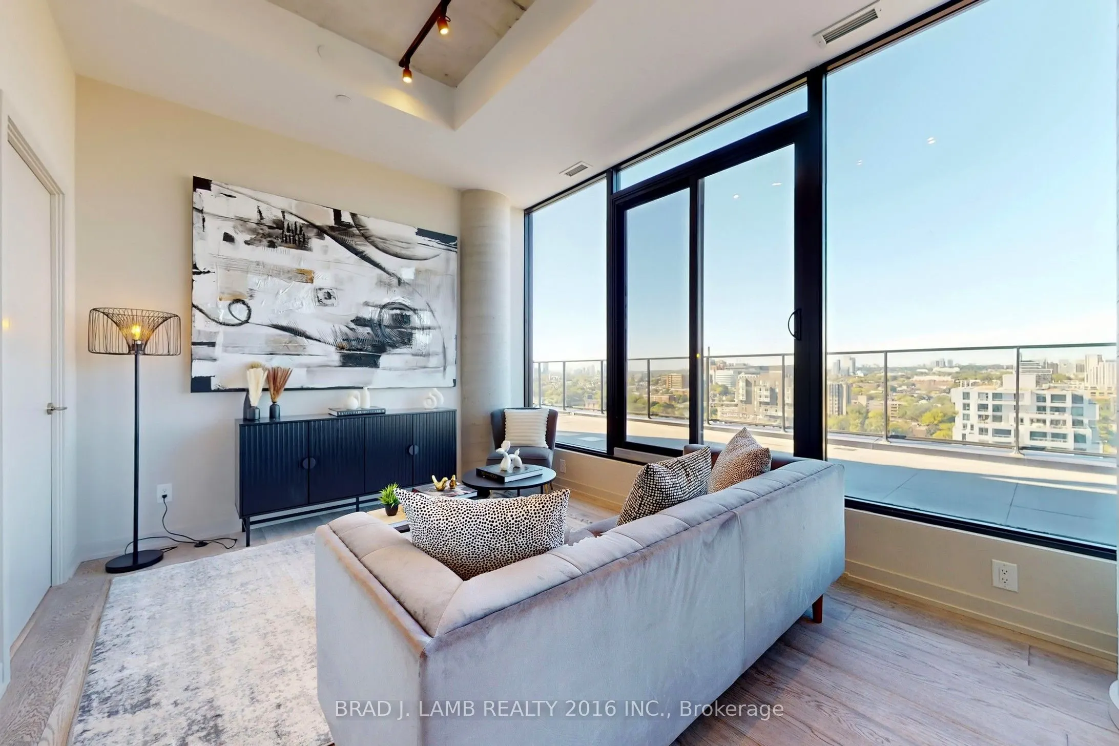 458 Richmond Street W, #1701