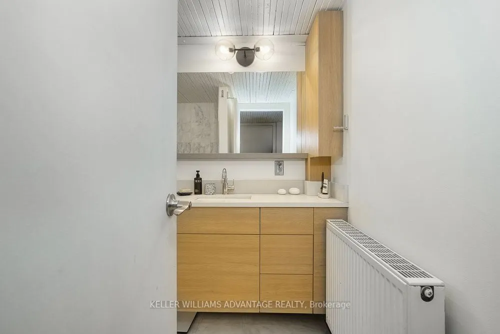 264 Seaton Street, #206