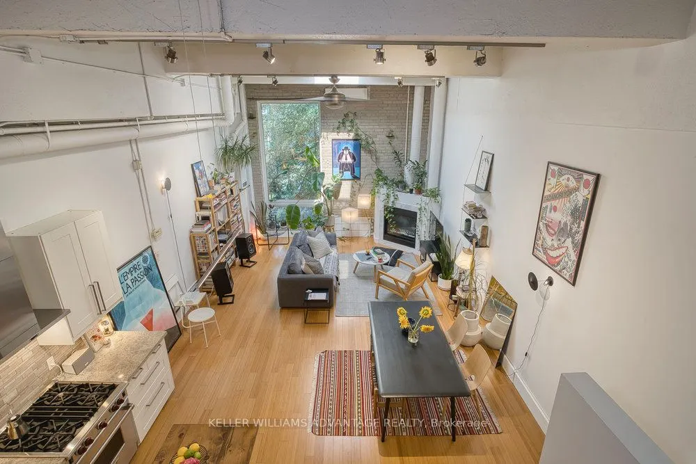 264 Seaton Street, #206