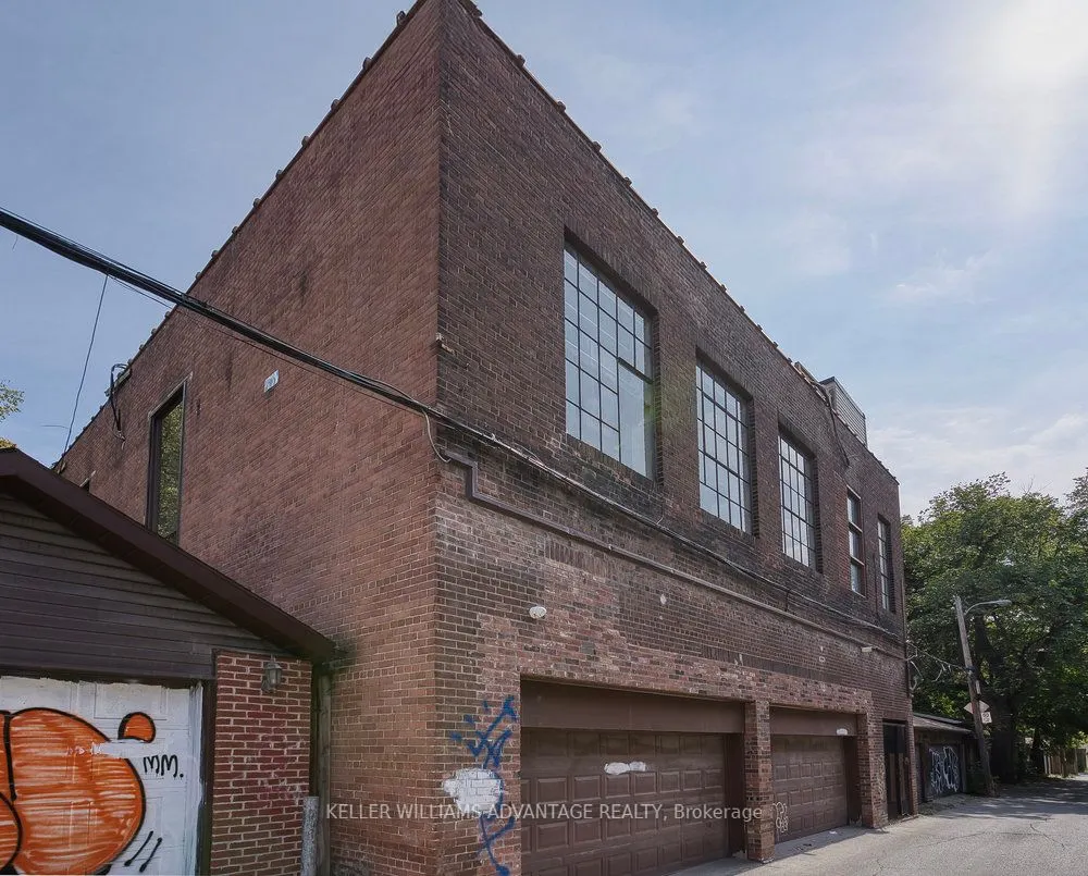 264 Seaton Street, #206