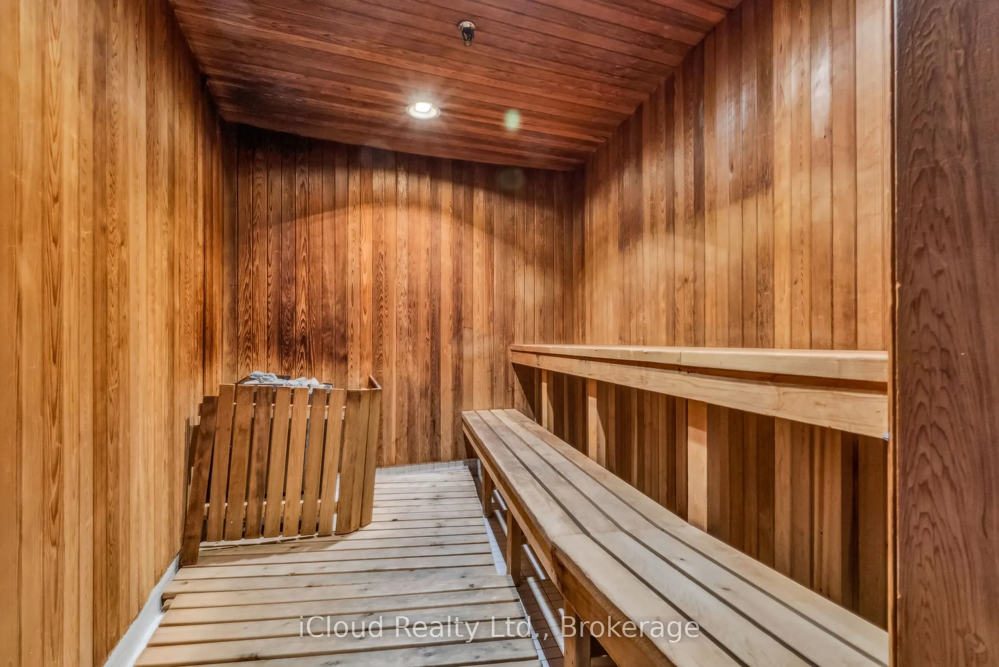 500 Queens Quay W, #210E