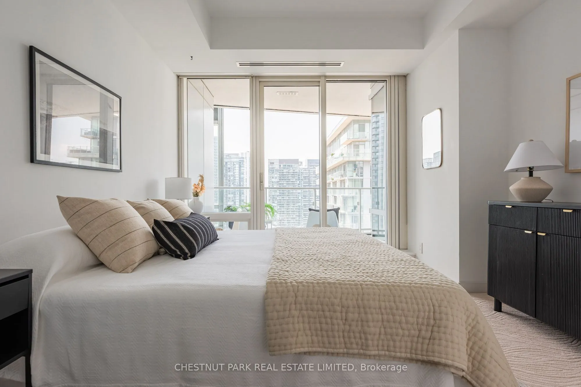 180 University Avenue, #3203