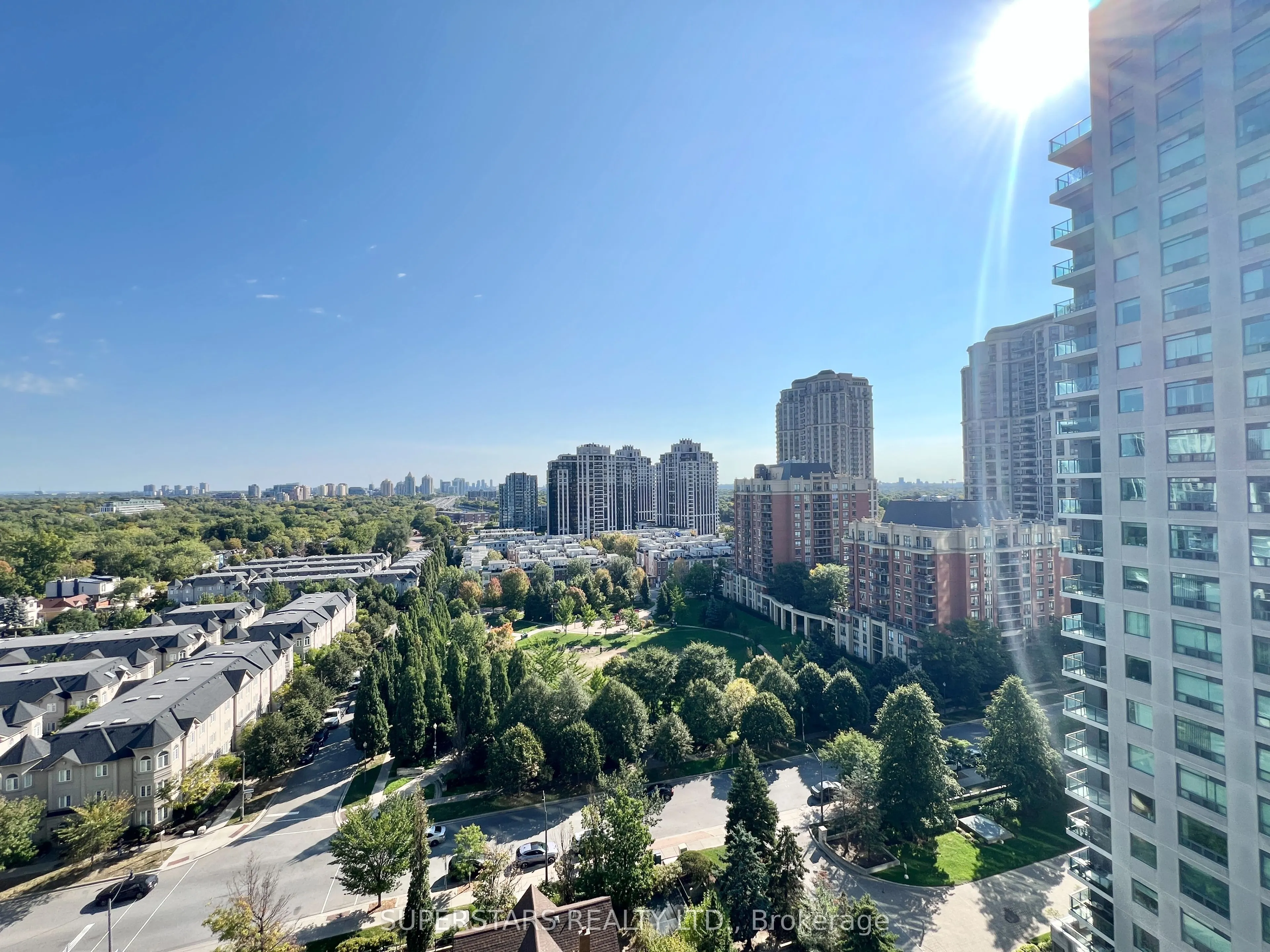 18 Harrison Garden Boulevard, #1507