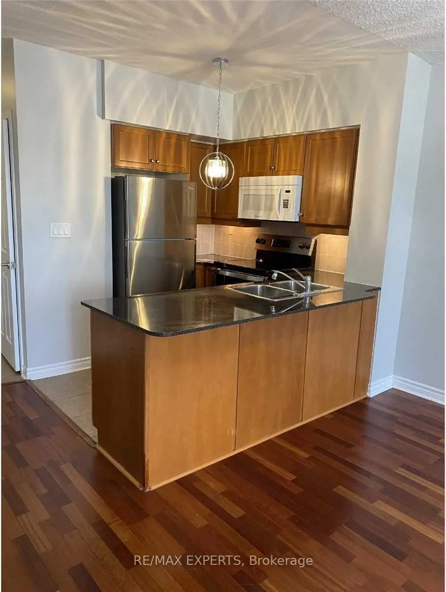 19 Barberry Place, #810
