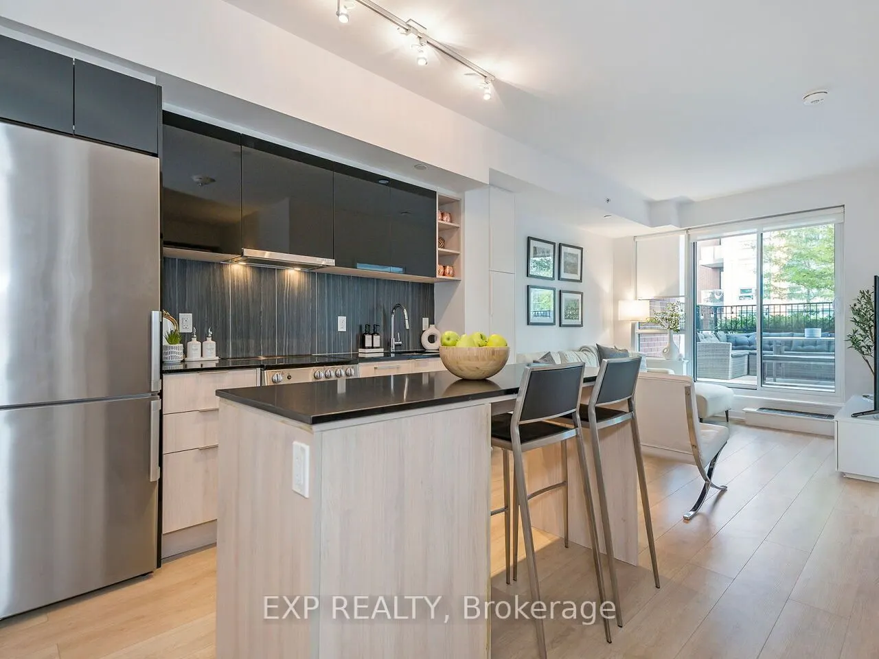 31 Tippett Road, #736