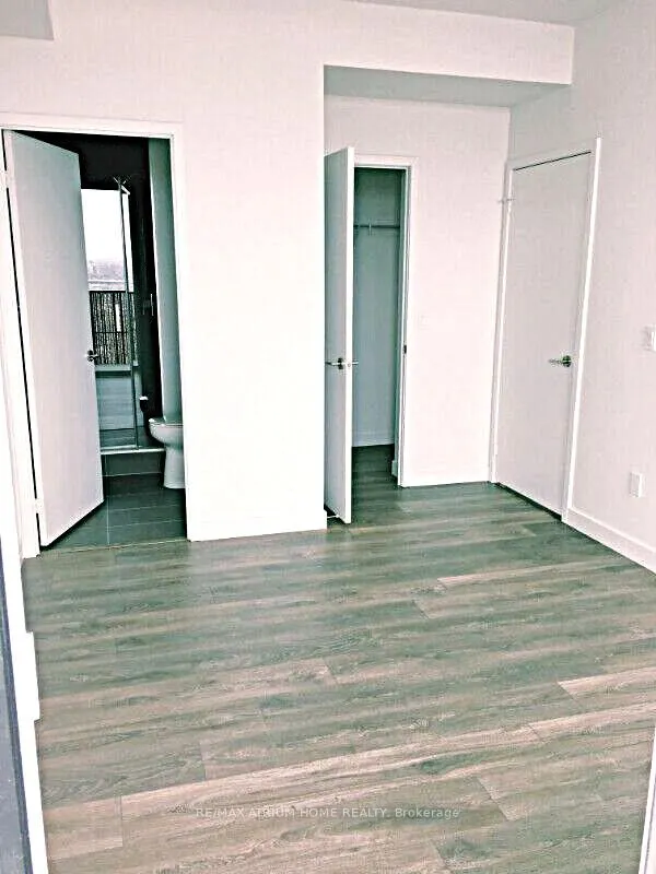 8 Eglinton Avenue E, #4605