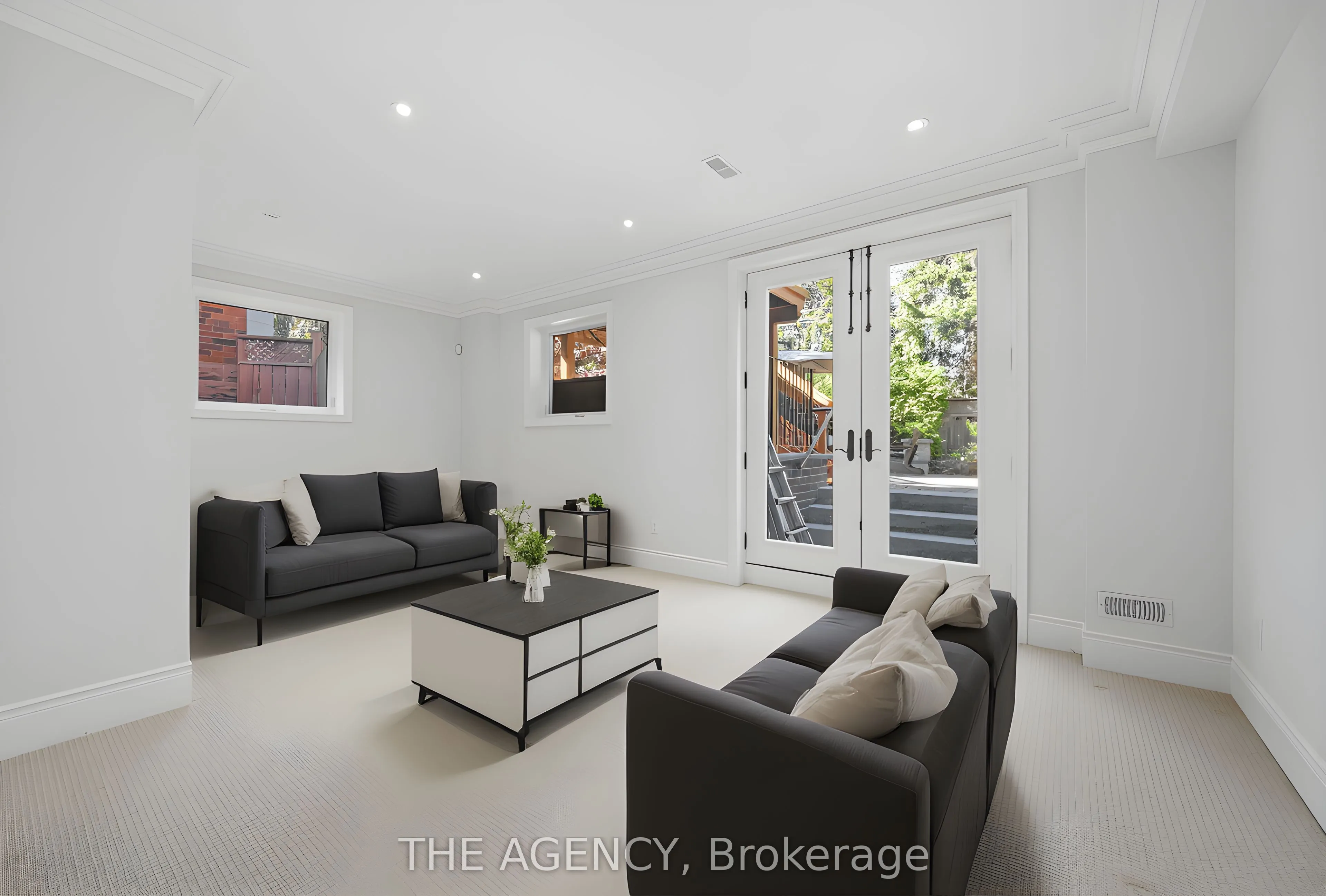 12 Dunblaine Avenue