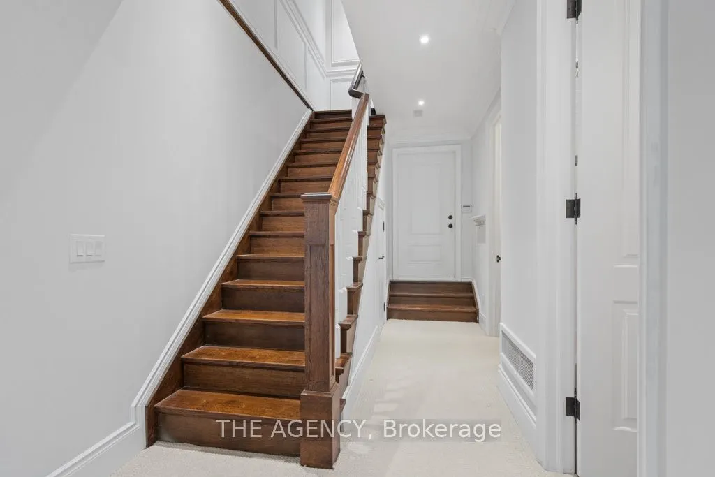 12 Dunblaine Avenue