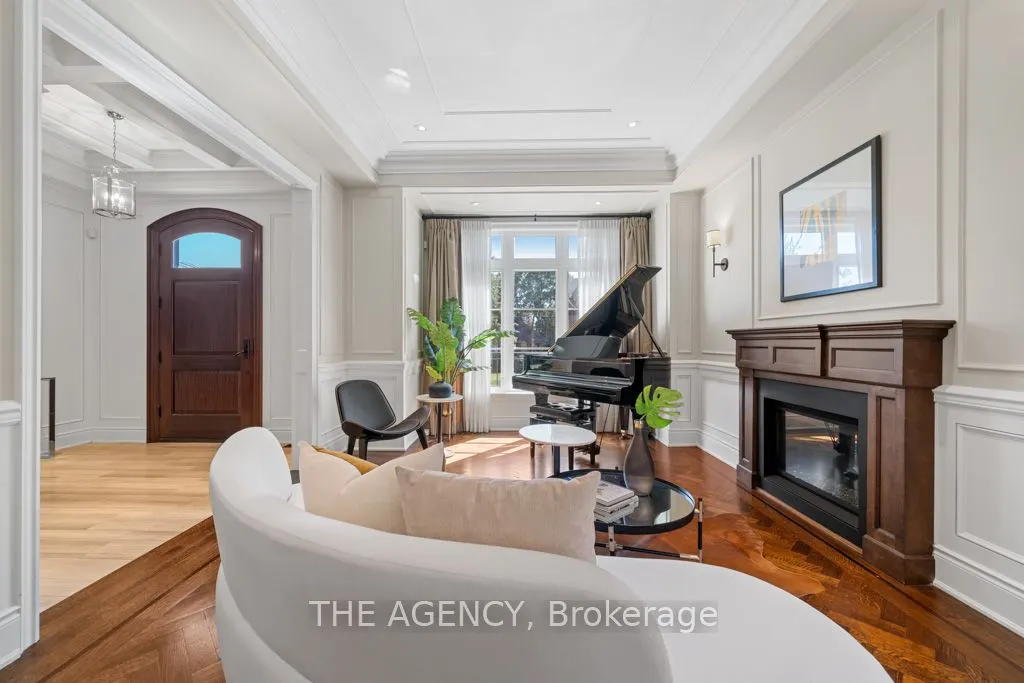 12 Dunblaine Avenue